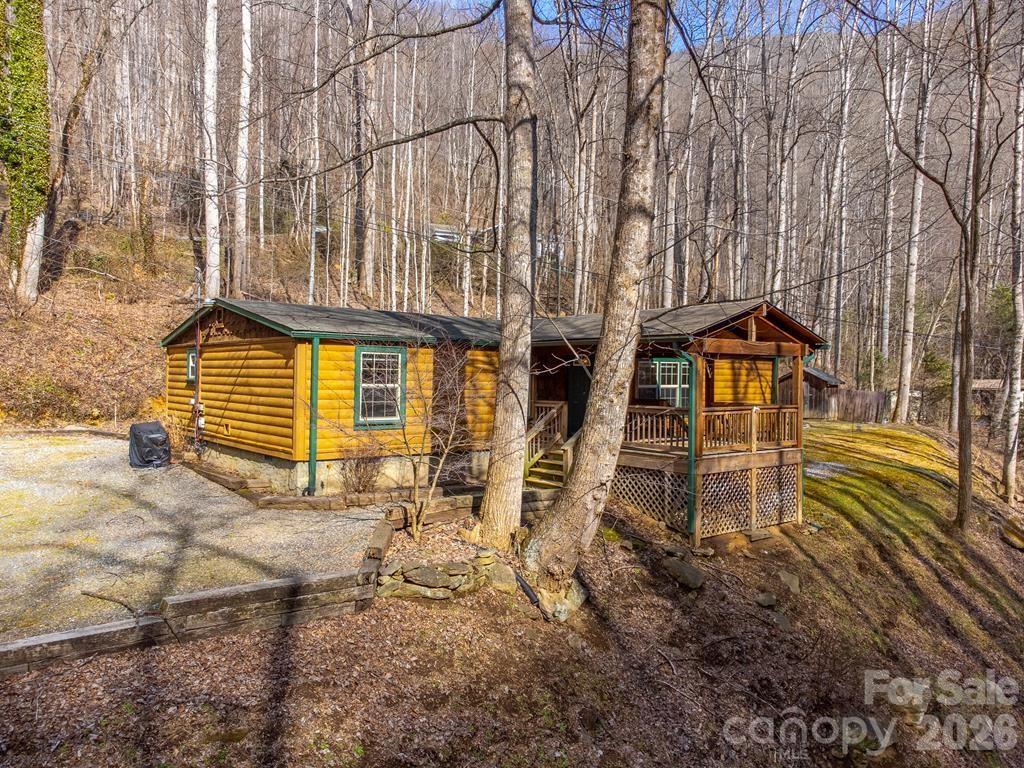 1668 Buff Creek Road