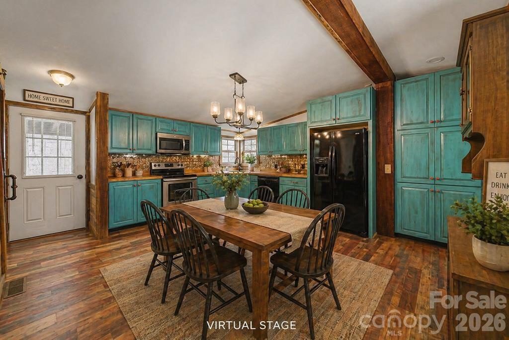 1668 Buff Creek Road
