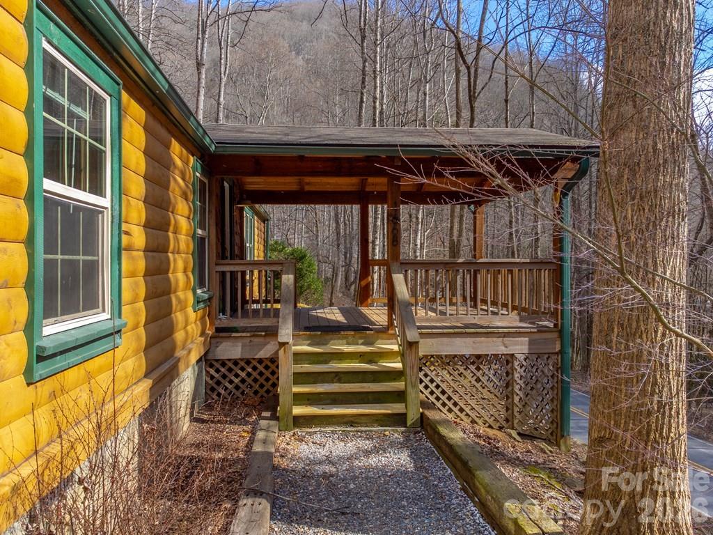 1668 Buff Creek Road