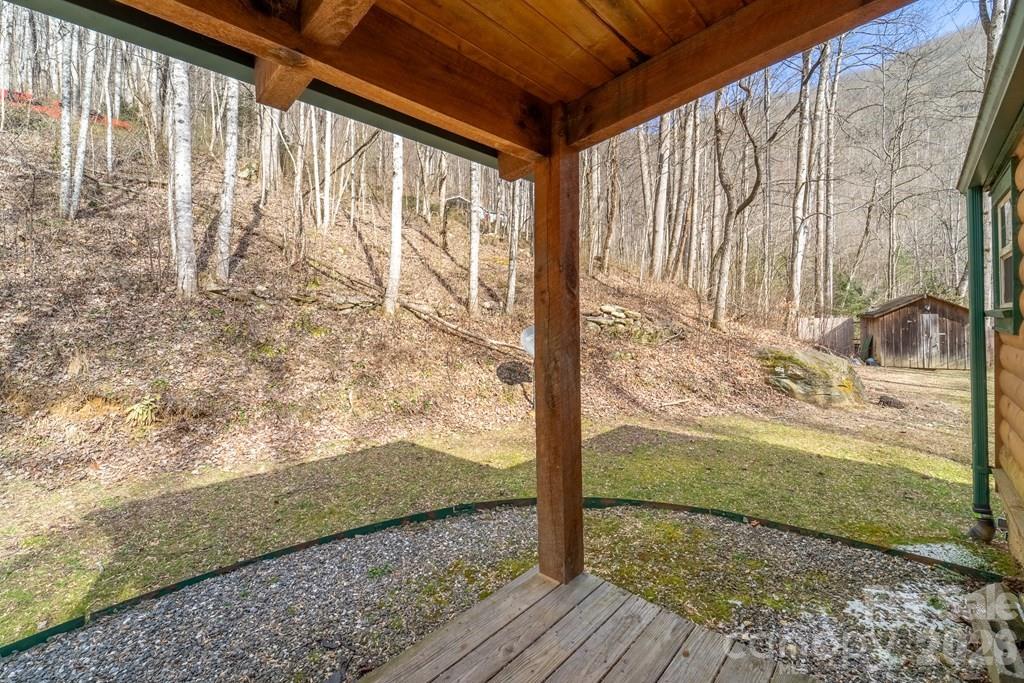 1668 Buff Creek Road