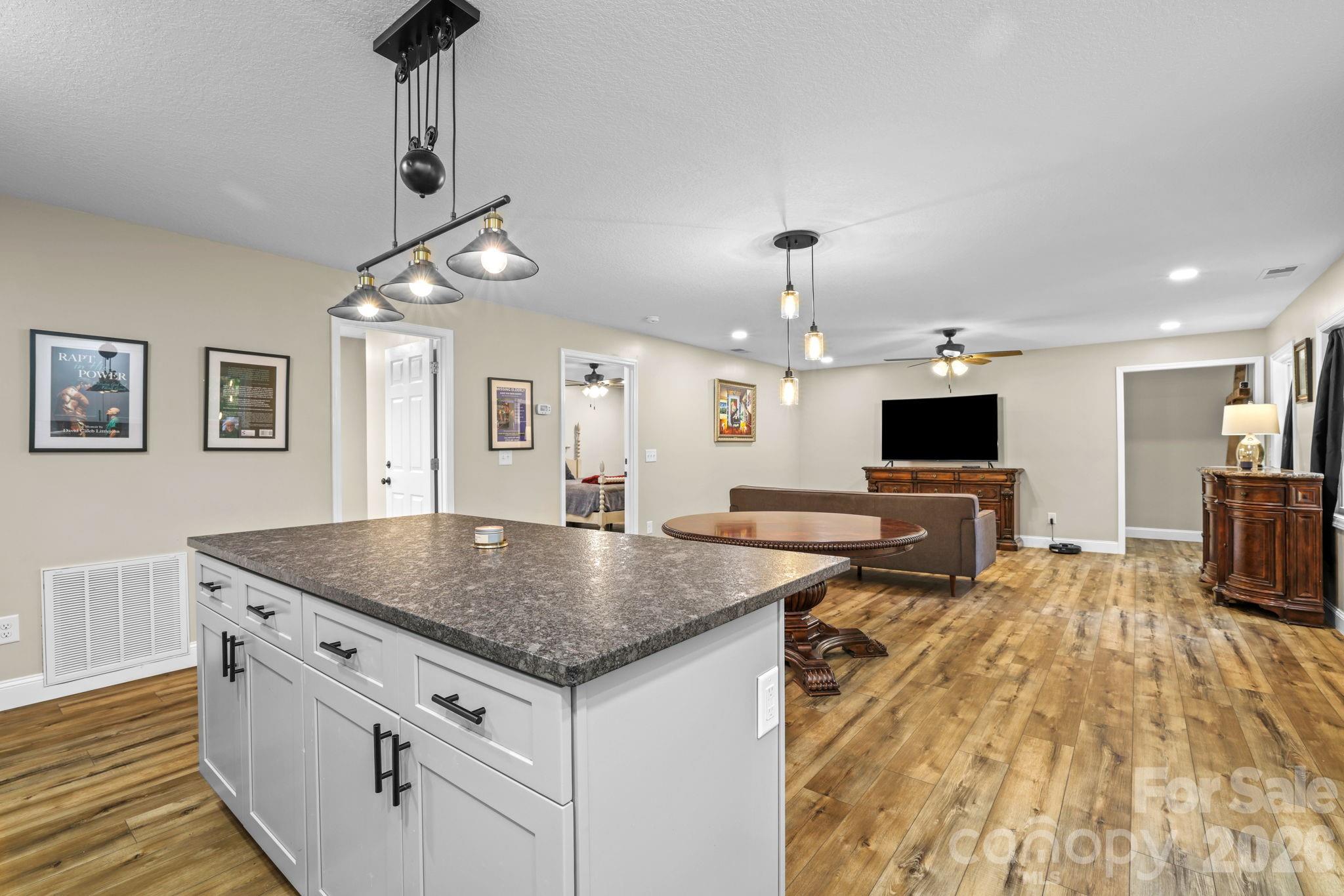 431 Judds Trail