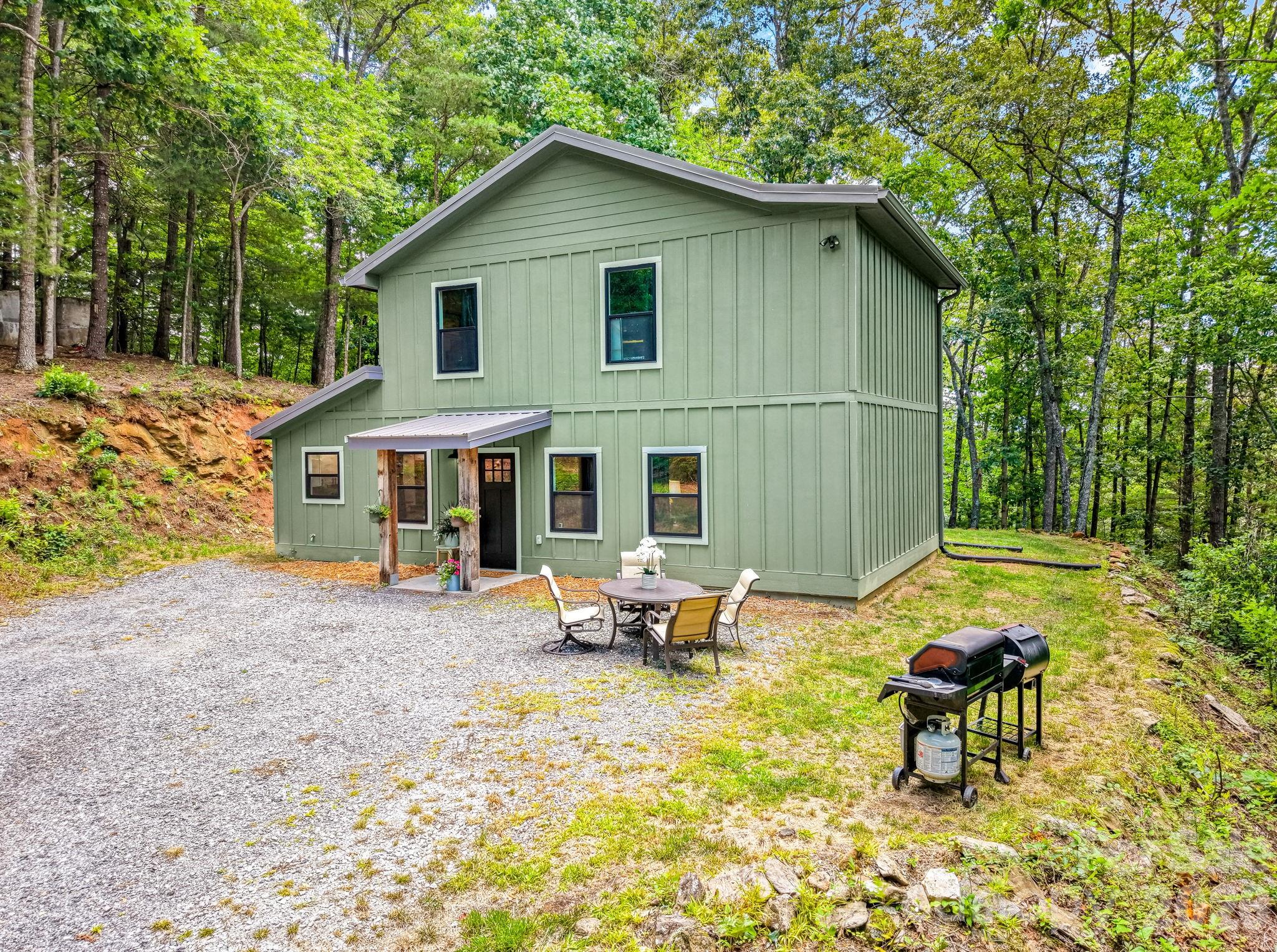 431 Judds Trail