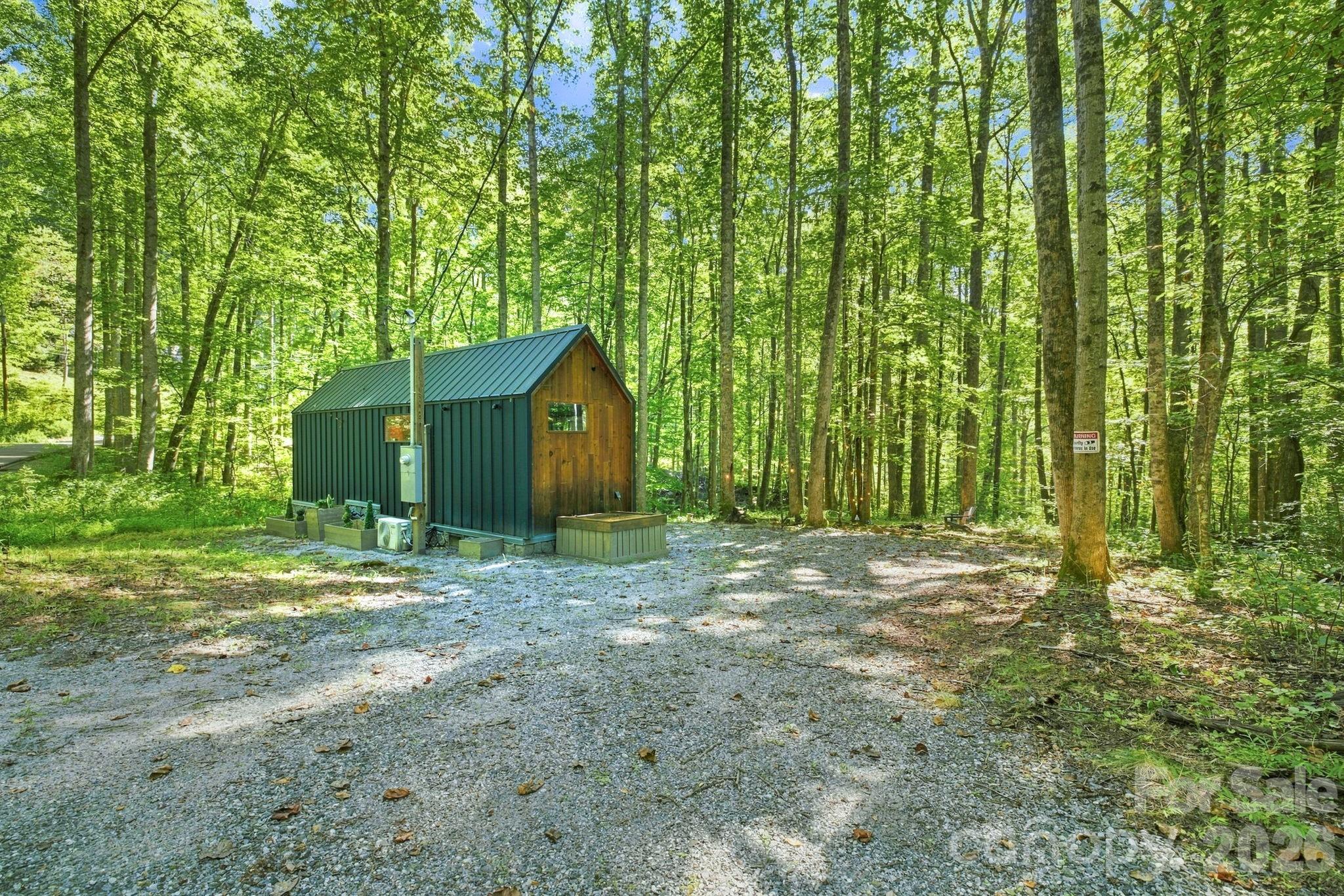 145 Kingfisher Lane