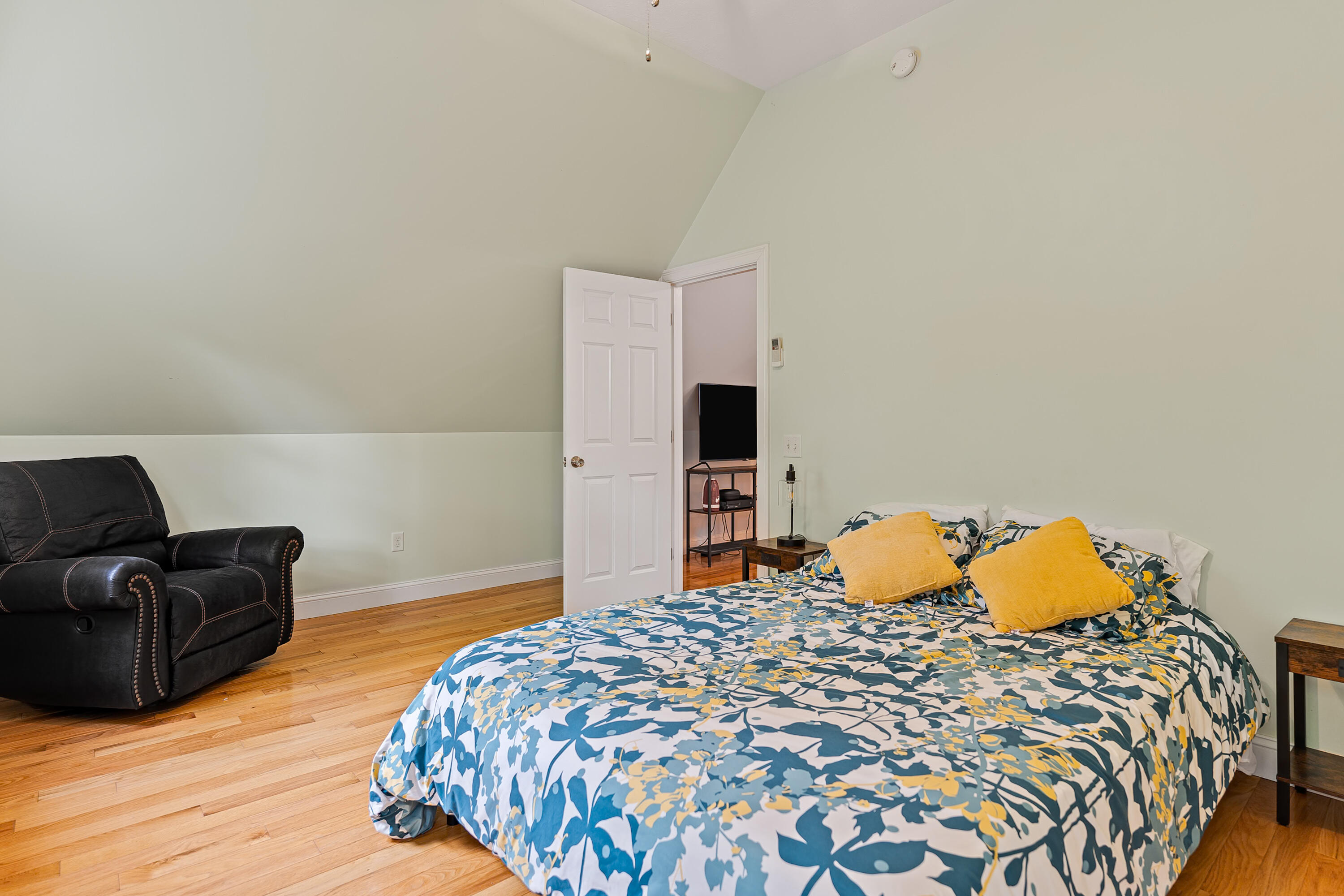 509 Upper Guinea Road
