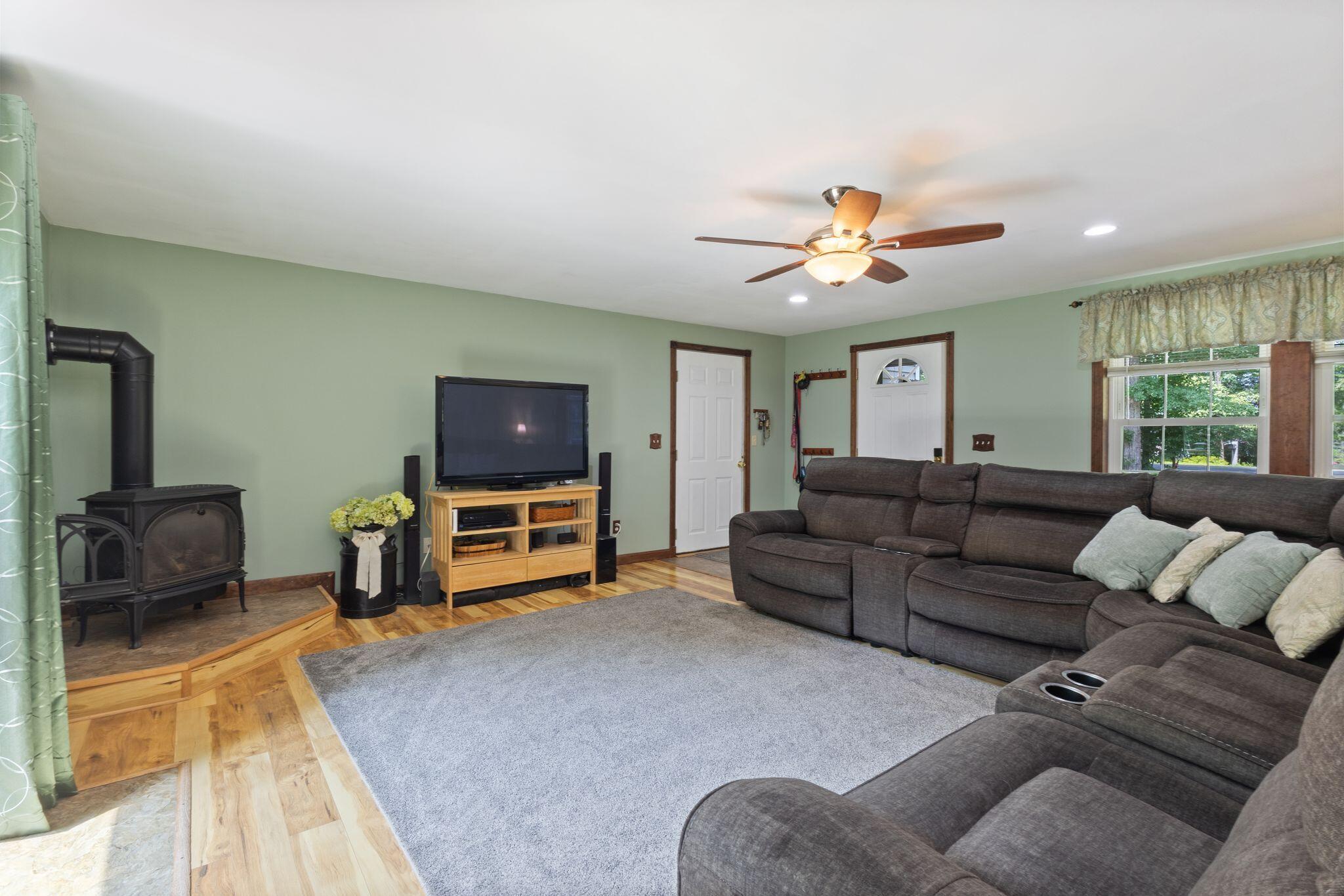 215 Cranberry Meadow Road