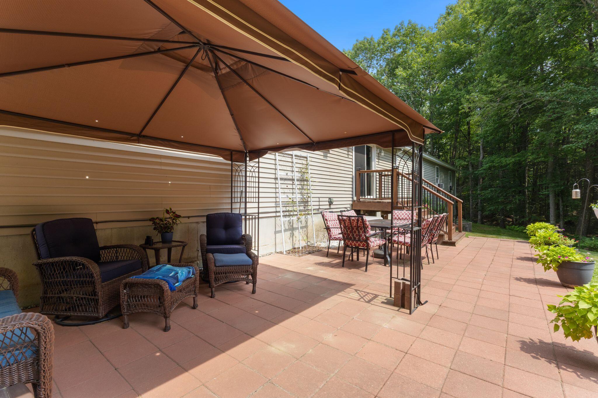 215 Cranberry Meadow Road