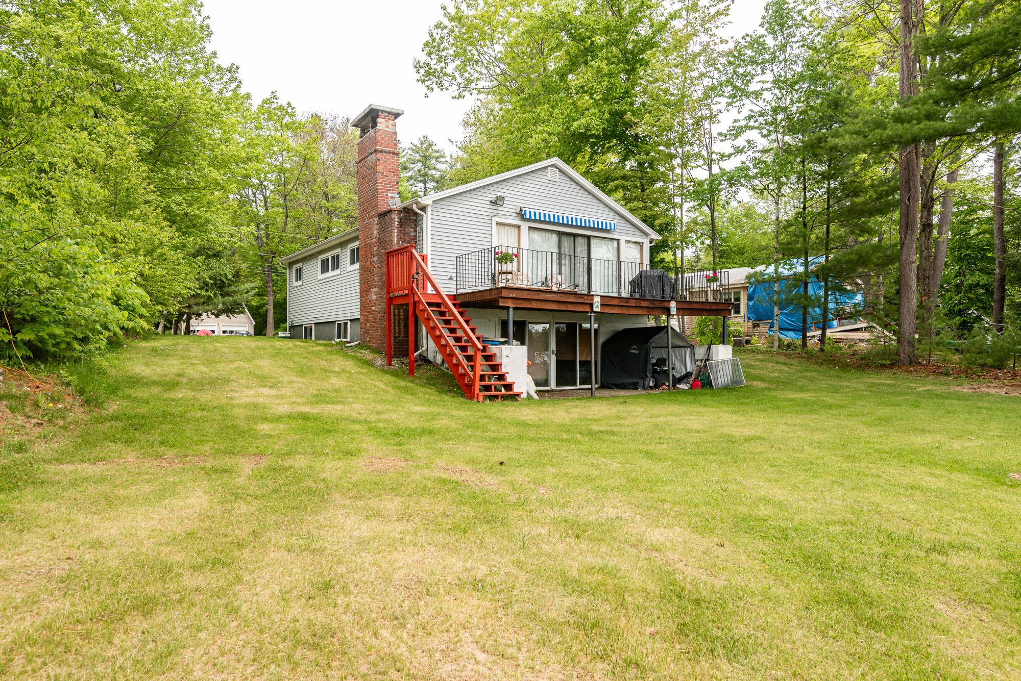 128 Lakeshore Drive