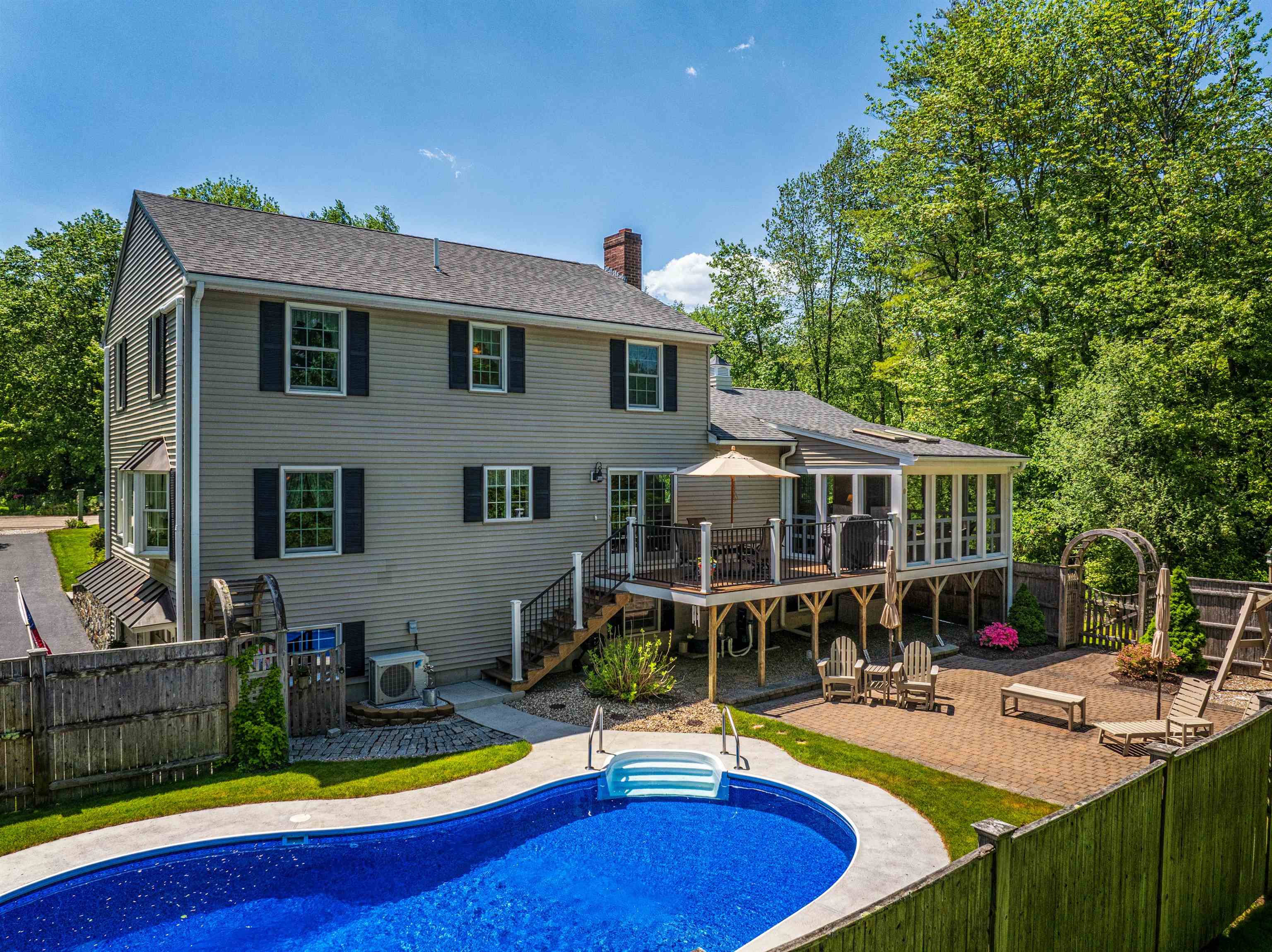 8 Brickyard Drive