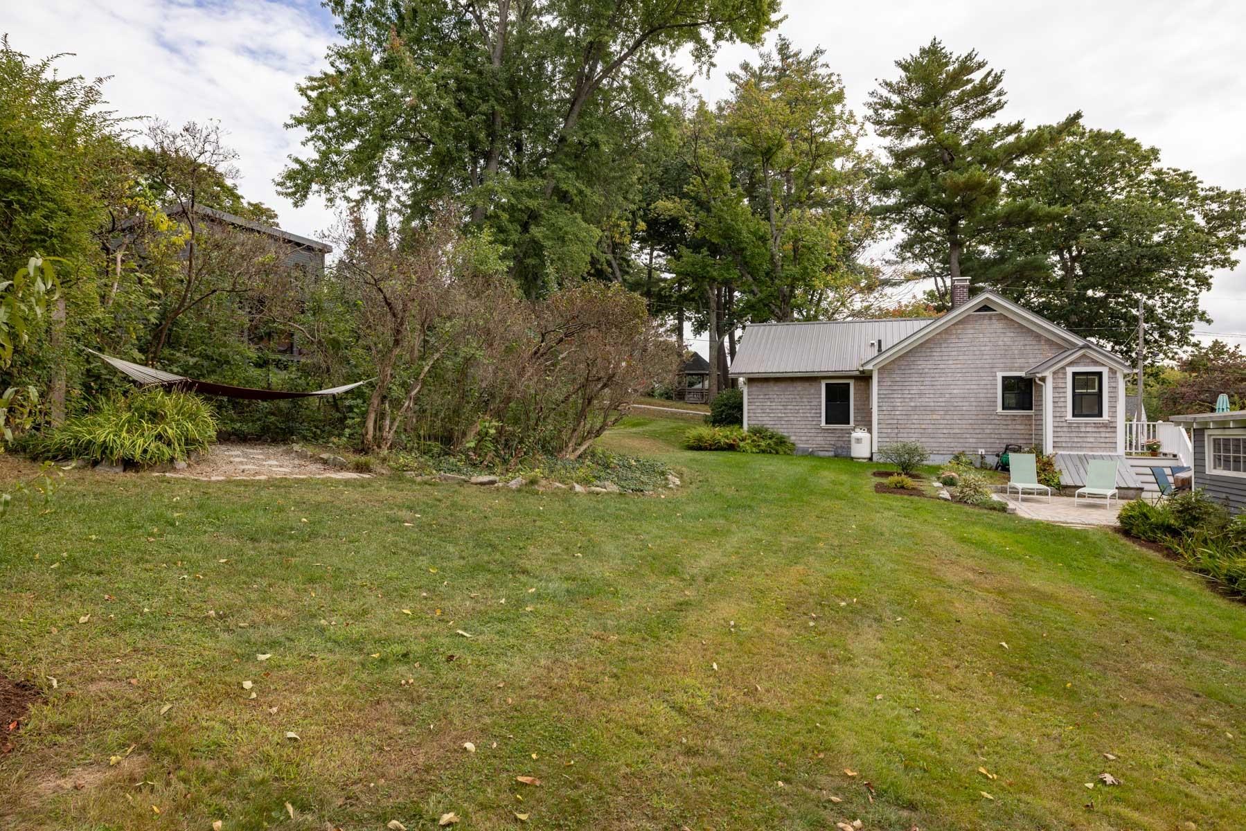 8 Elmwood Avenue