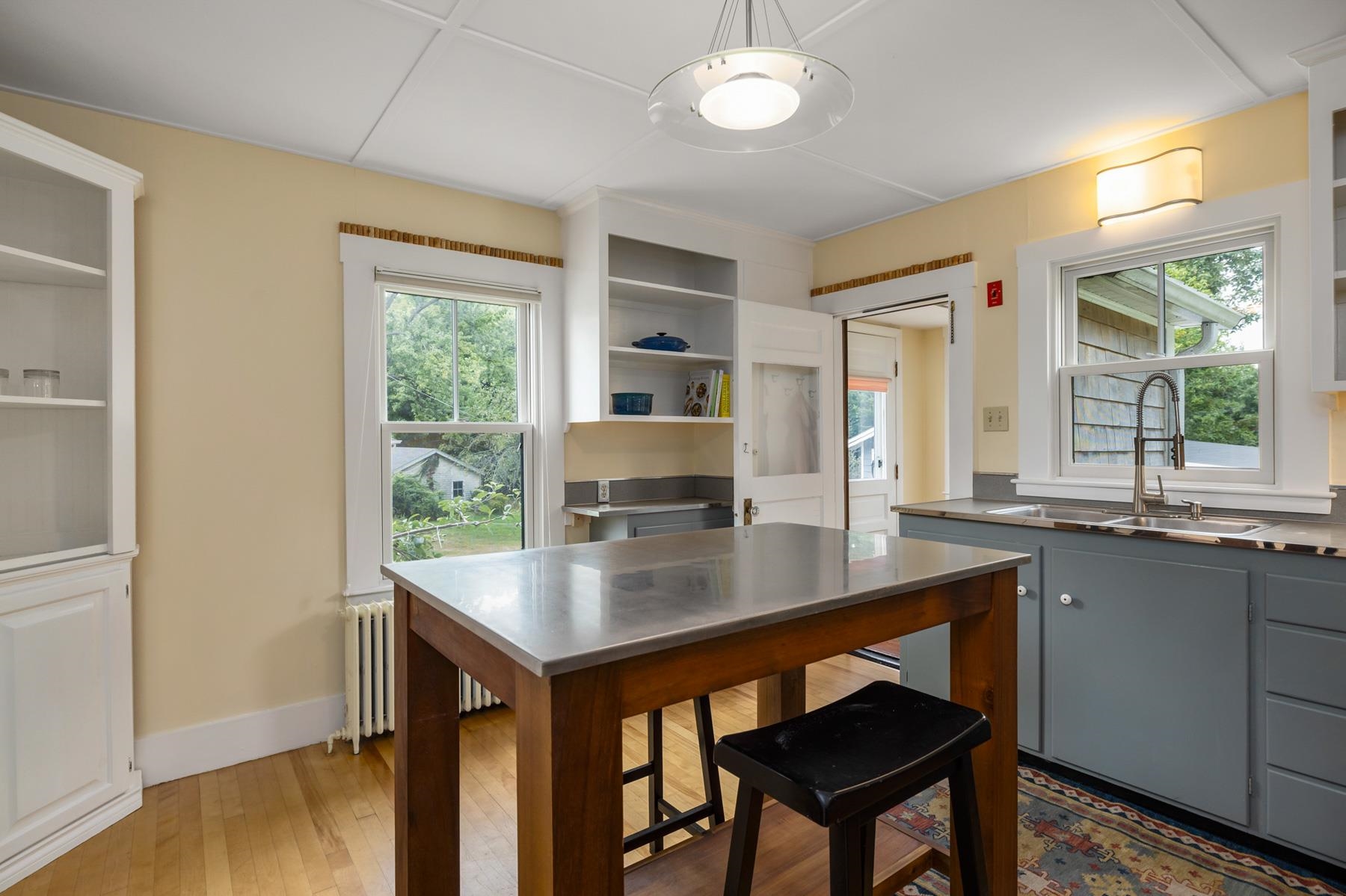 8 Elmwood Avenue