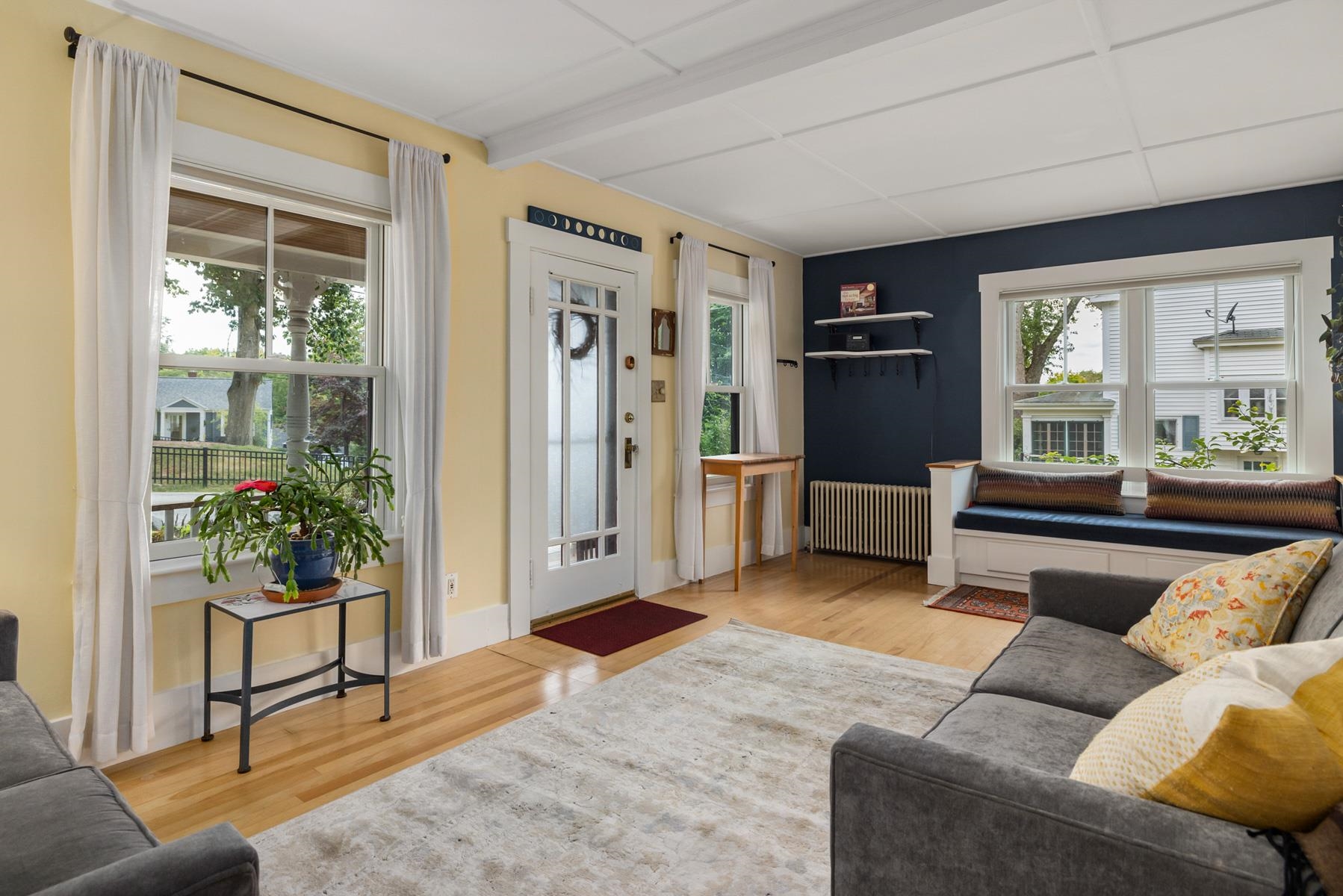 8 Elmwood Avenue