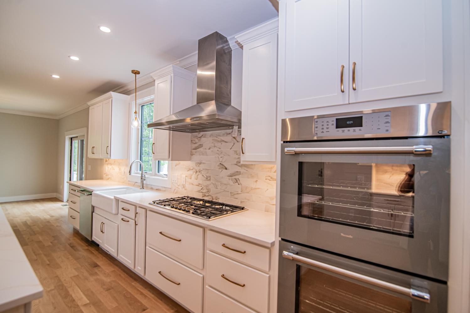 2 White Cedar Way