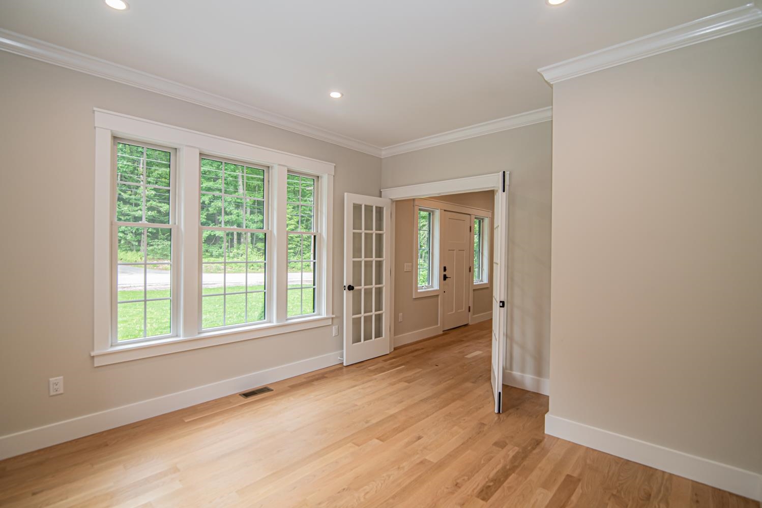 2 White Cedar Way