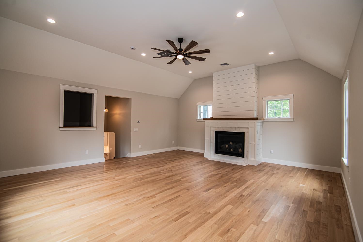 2 White Cedar Way