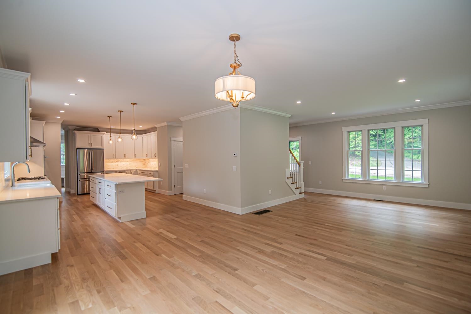 2 White Cedar Way