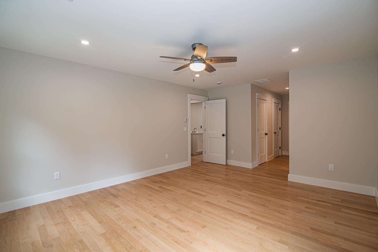2 White Cedar Way