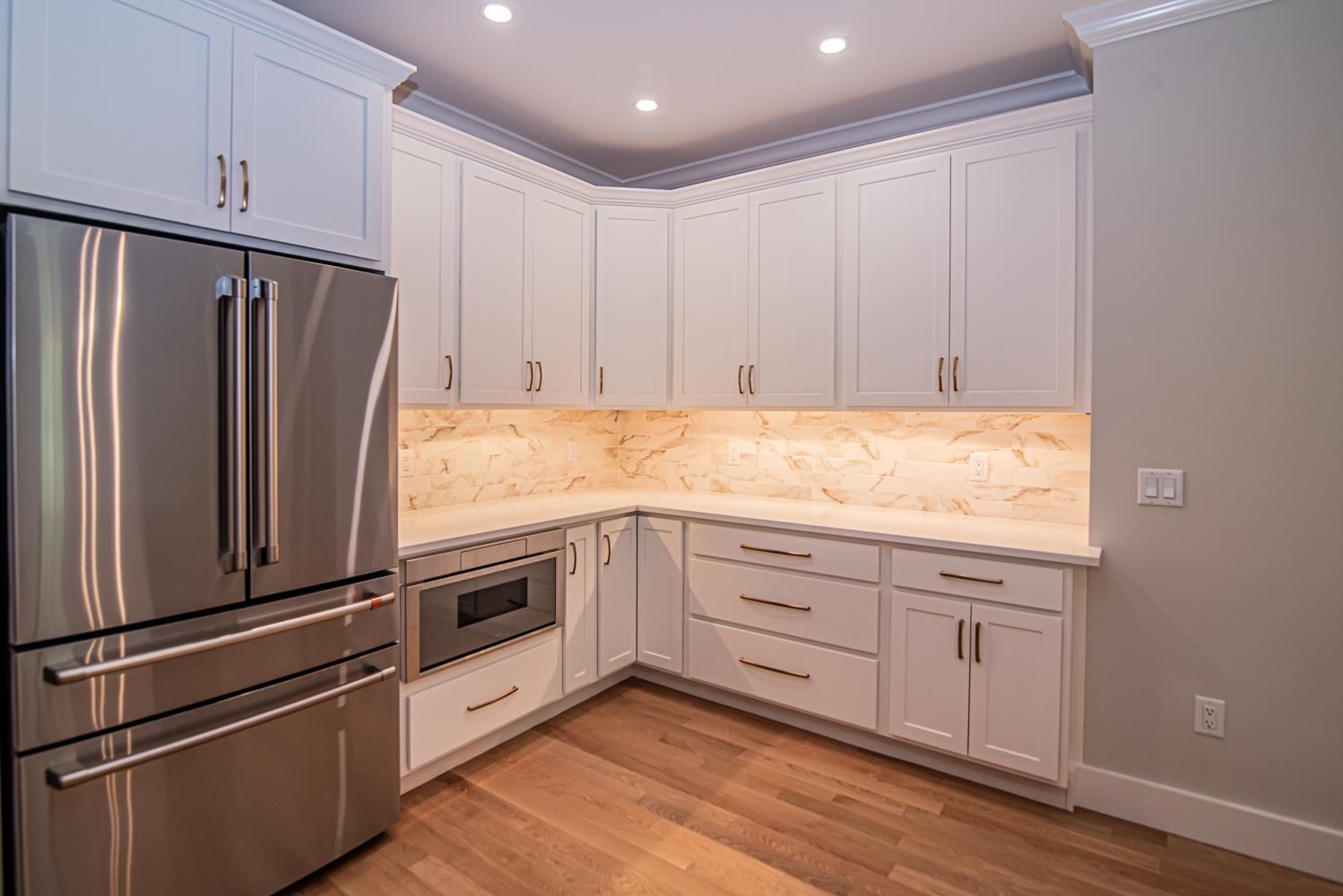 2 White Cedar Way