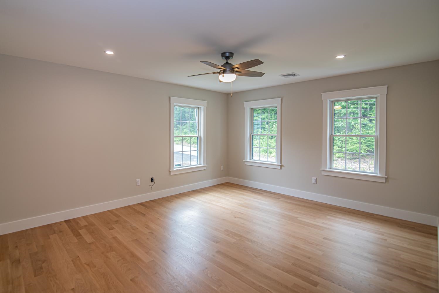 2 White Cedar Way