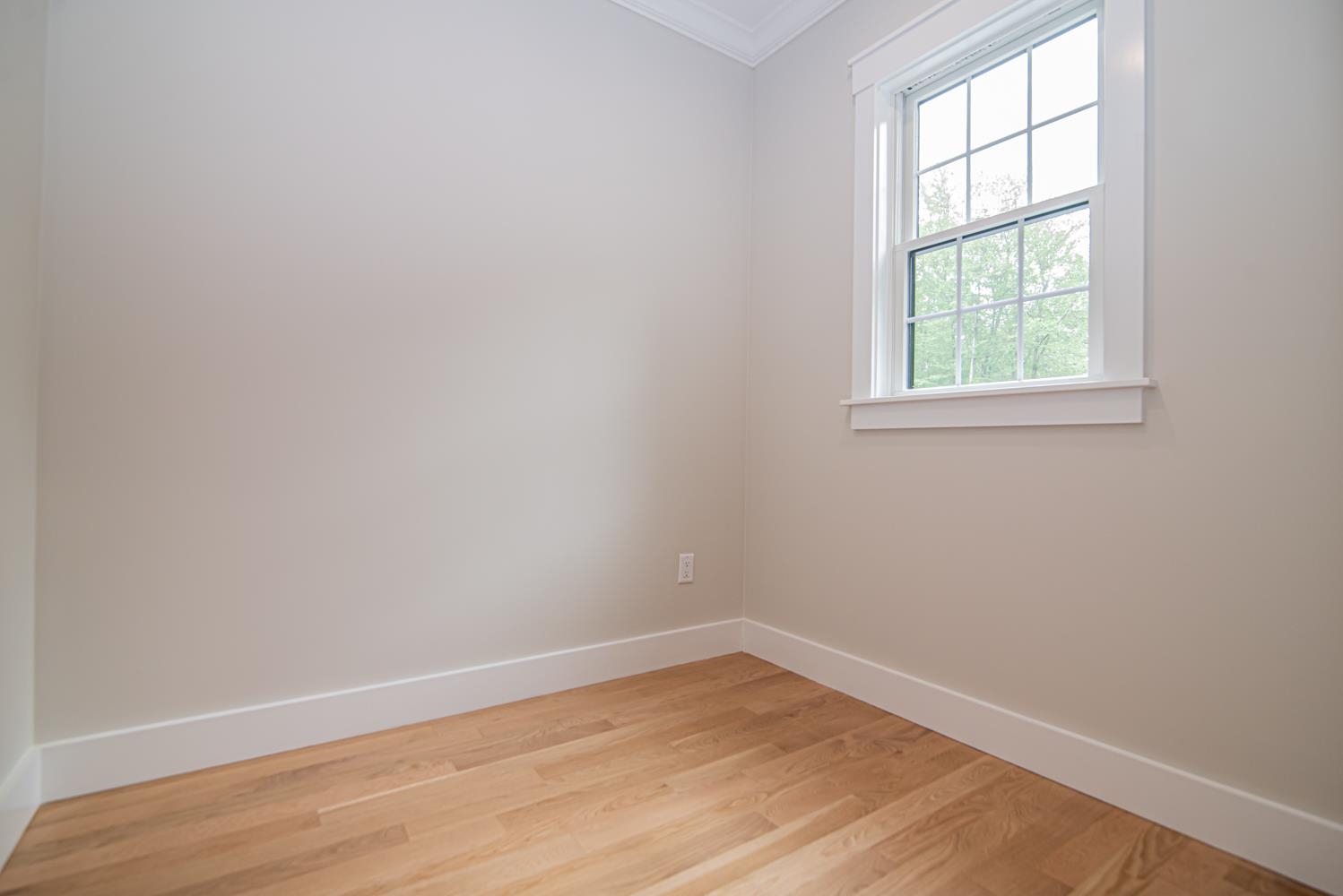 2 White Cedar Way