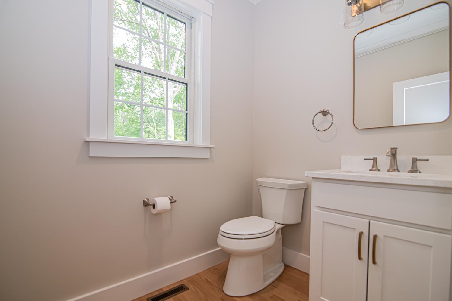 2 White Cedar Way