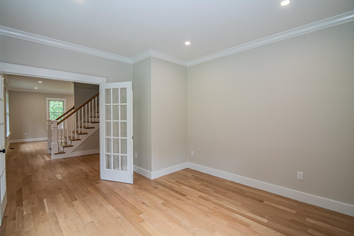 2 White Cedar Way