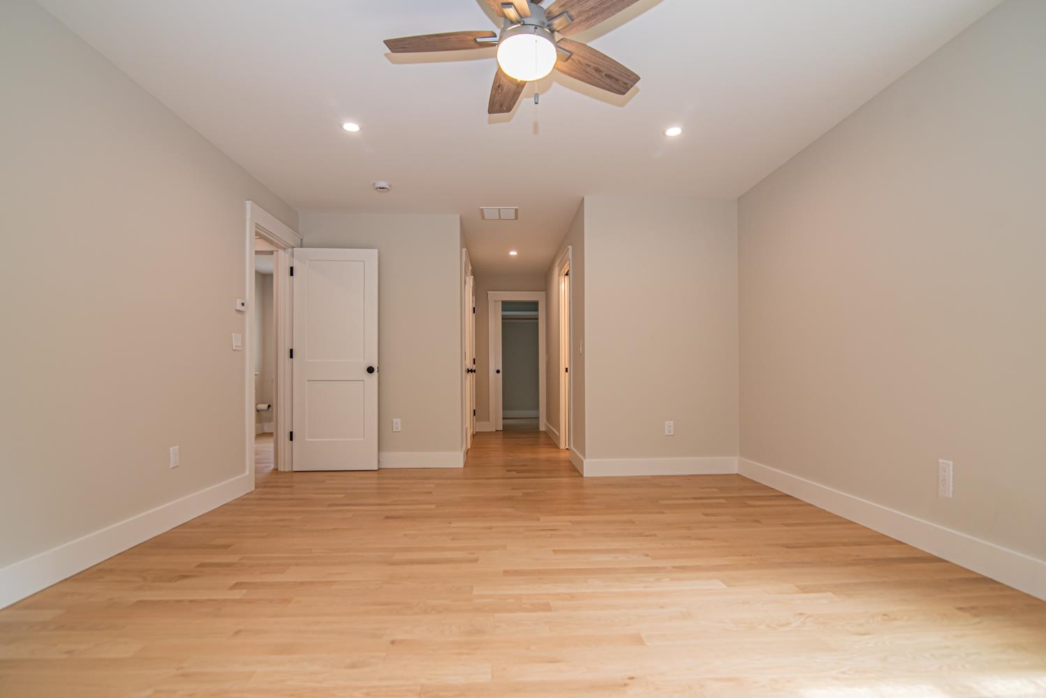 2 White Cedar Way