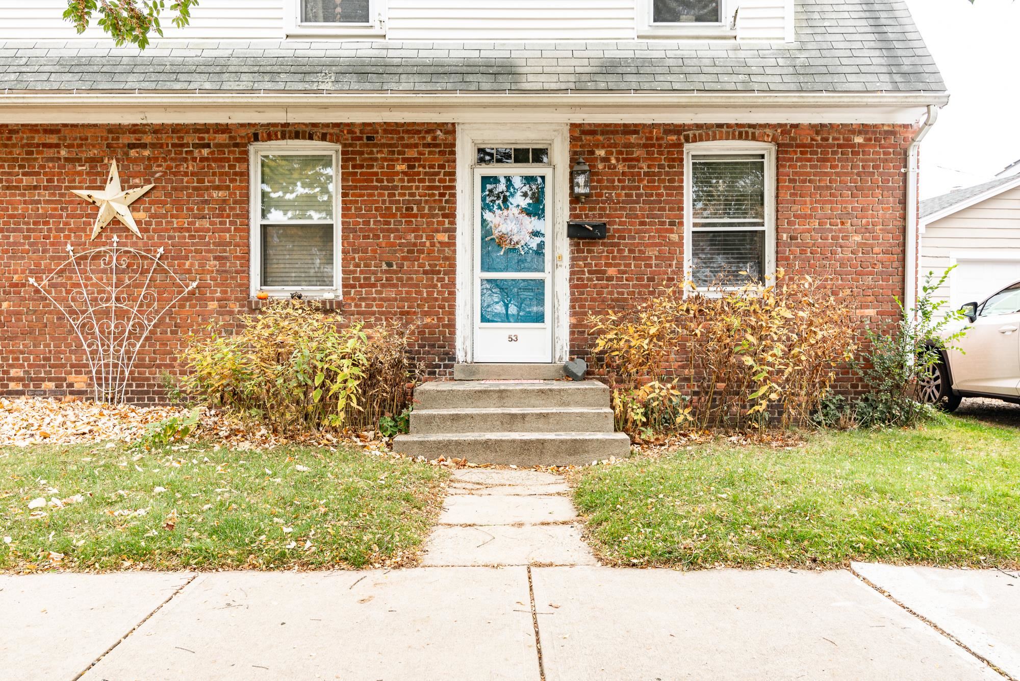 51-53 Crescent Way
