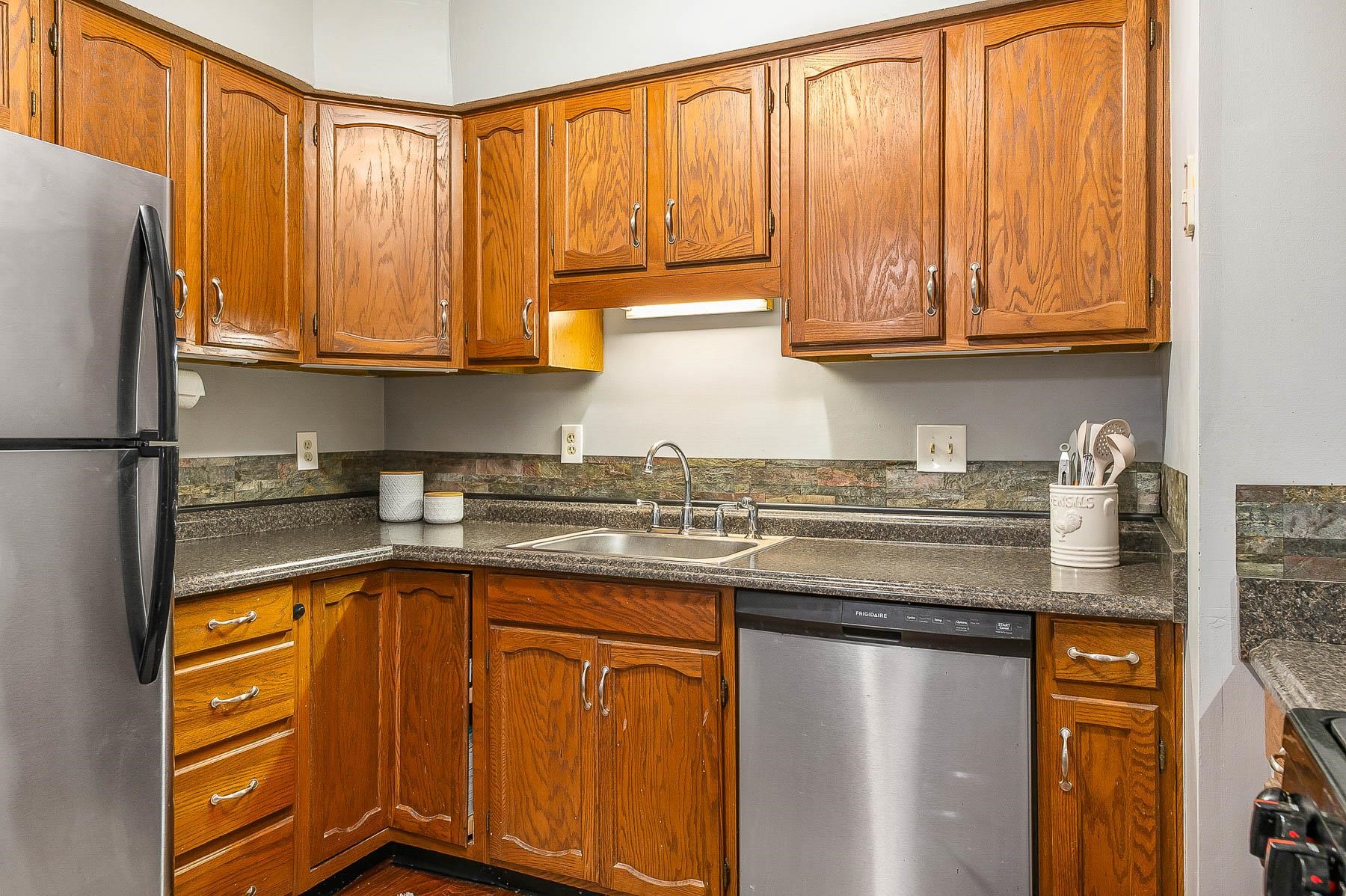 111 Springbrook Circle Unit: 111