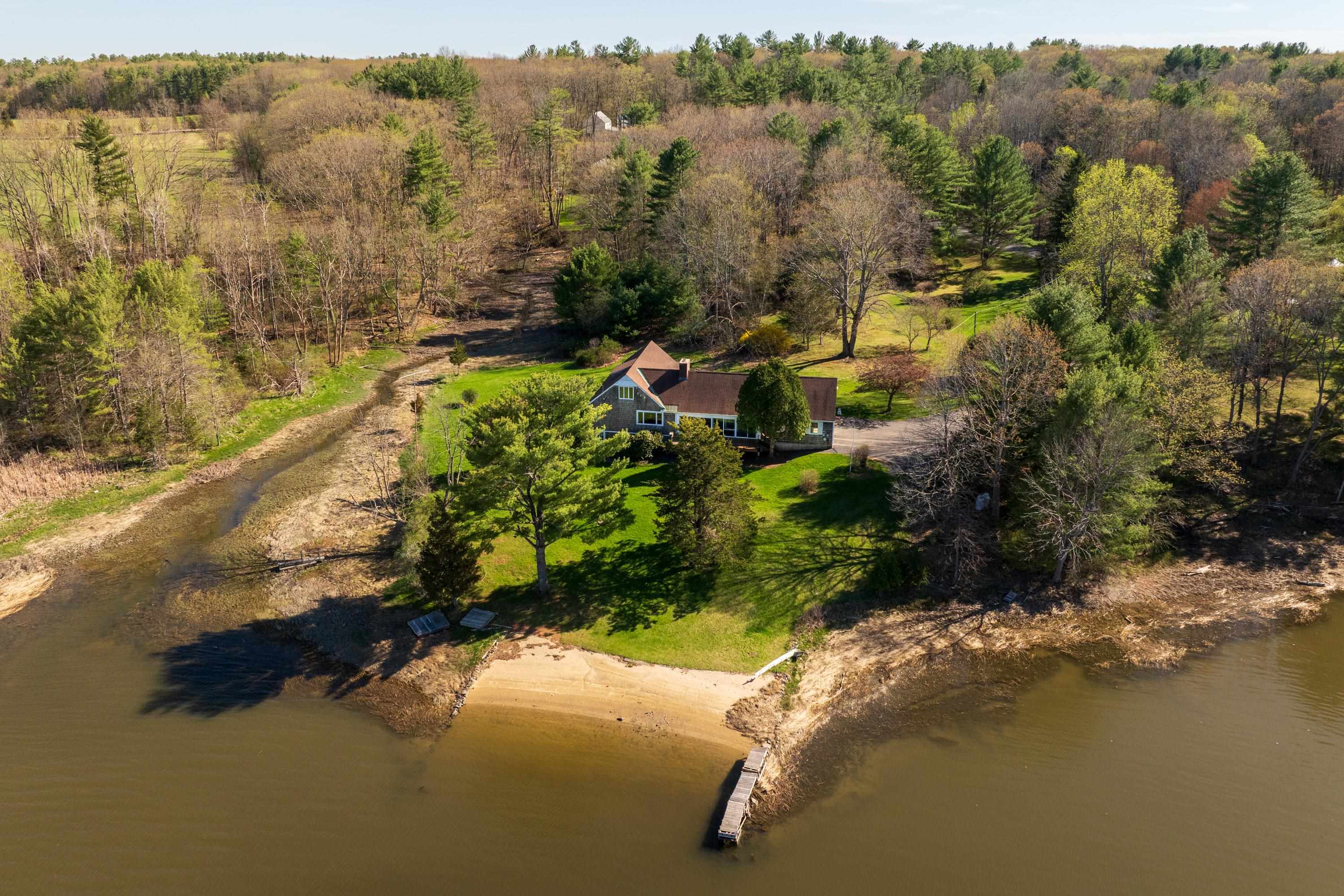 26 Mathes Cove Road