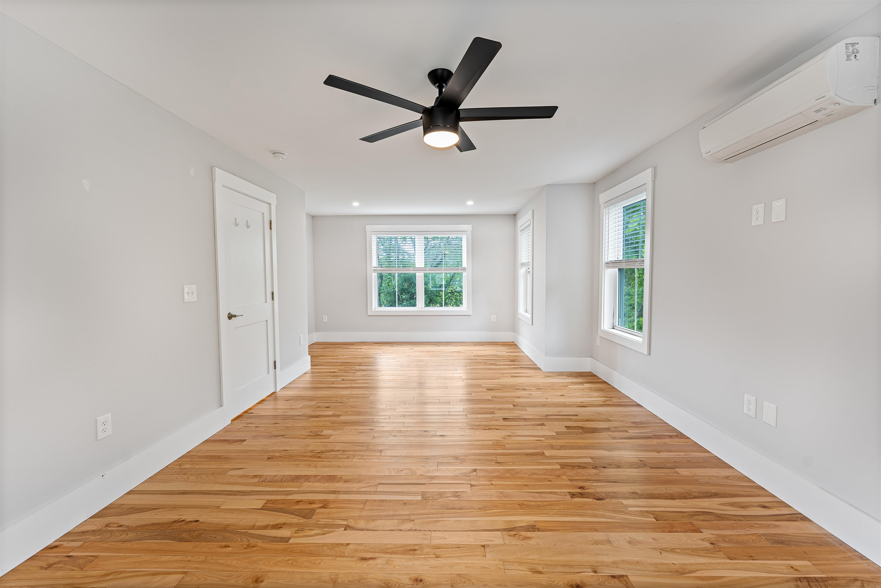 148 Mast Road