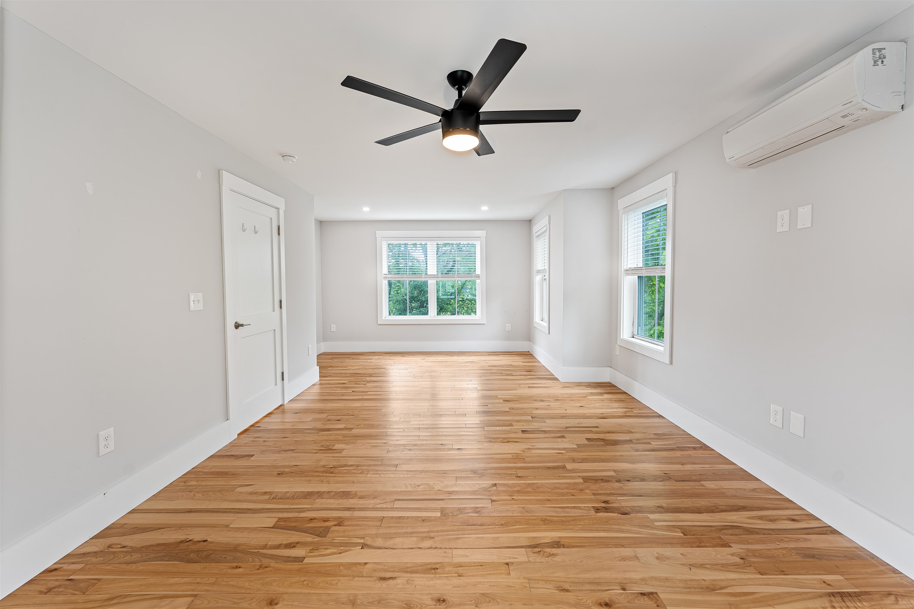 148 Mast Road