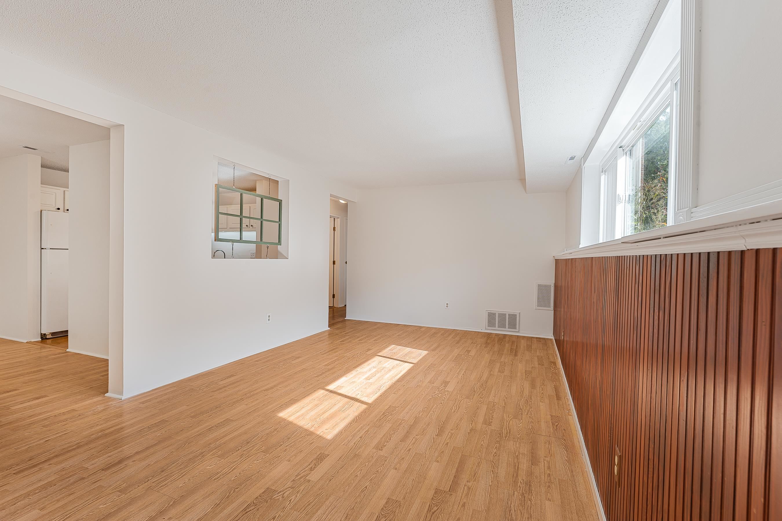 1 Brookside Drive Unit: 2