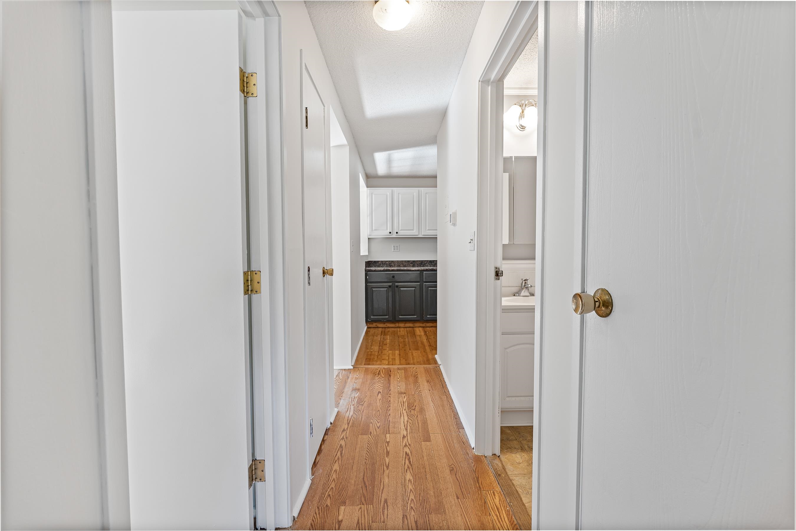1 Brookside Drive Unit: 2