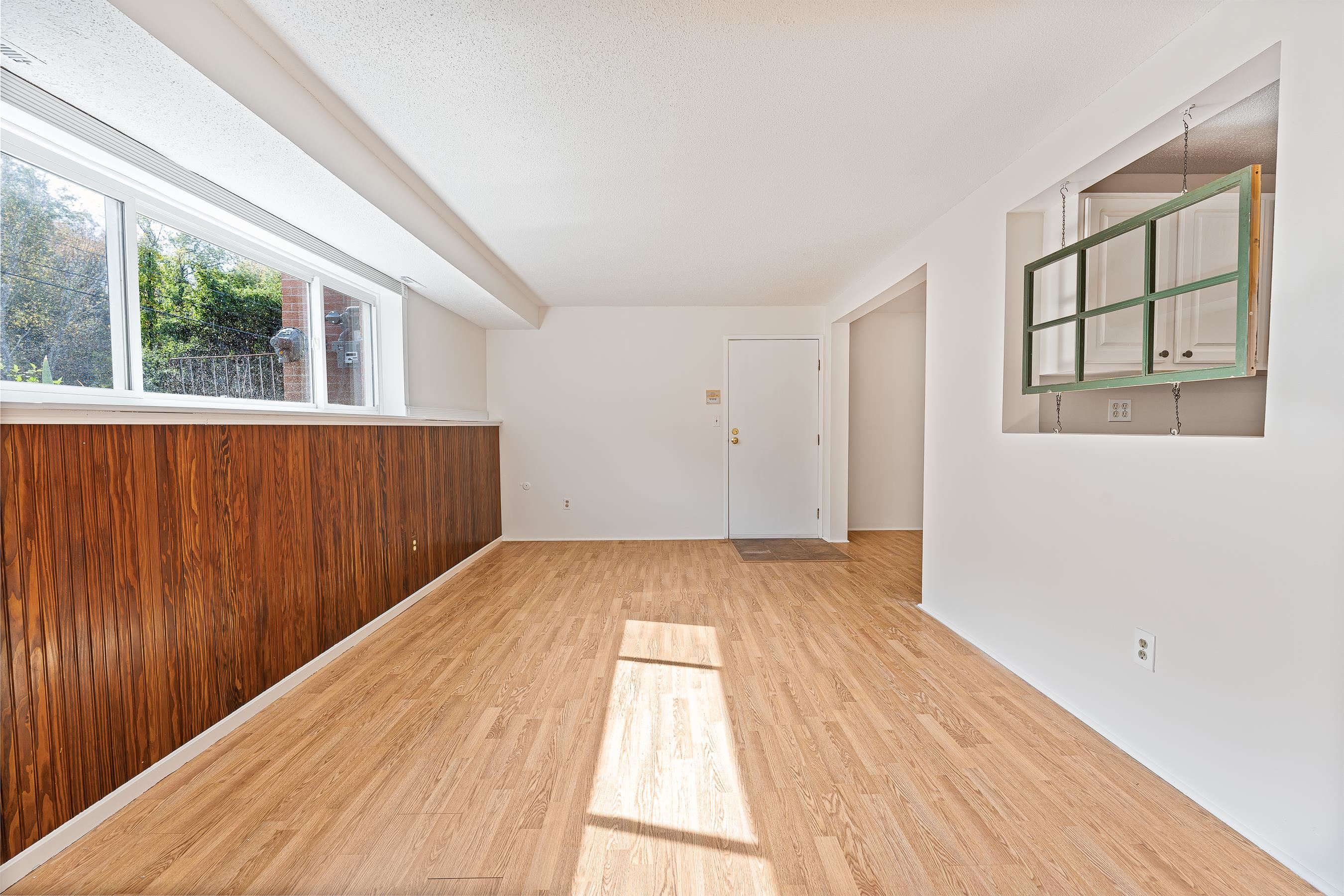 1 Brookside Drive Unit: 2