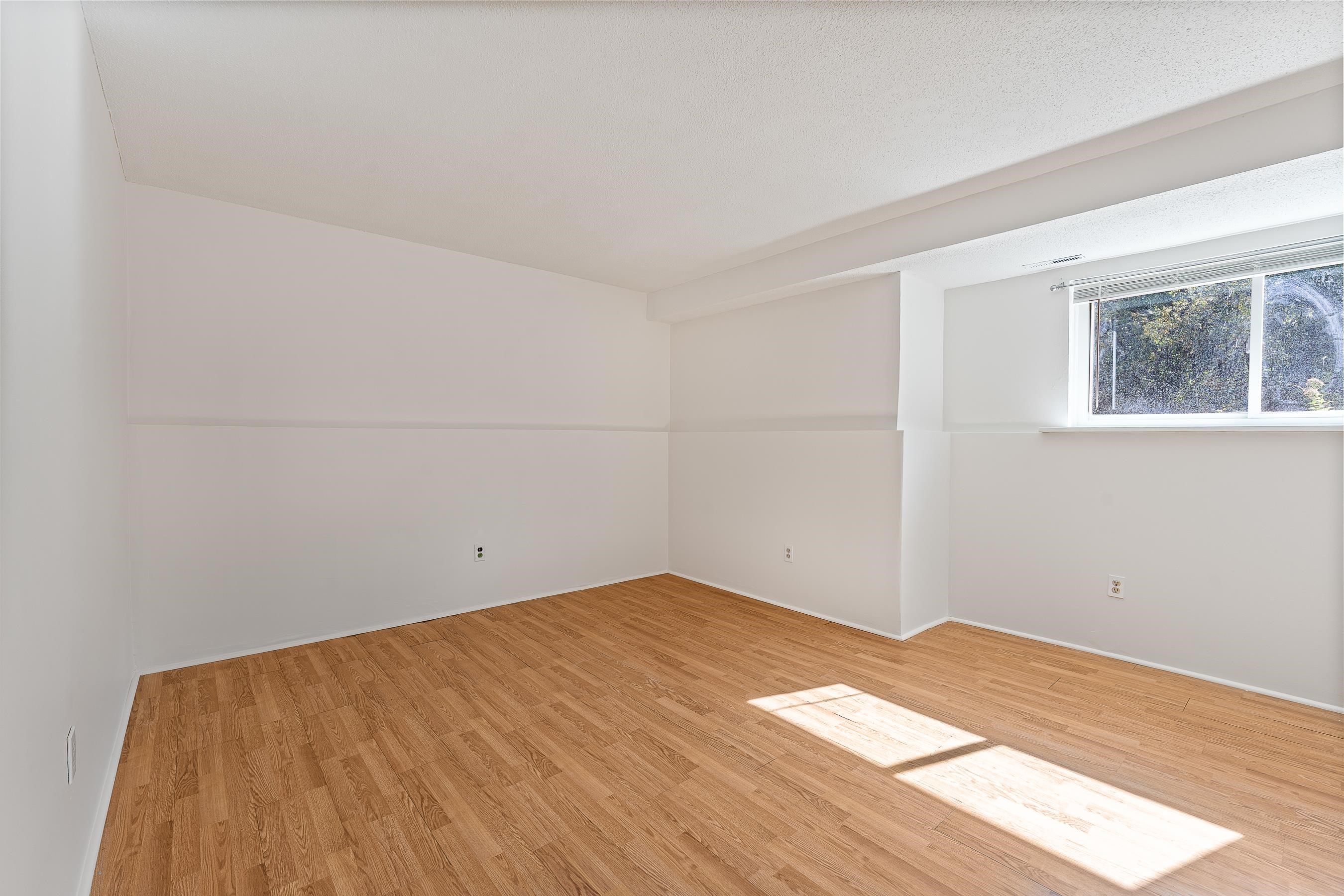 1 Brookside Drive Unit: 2
