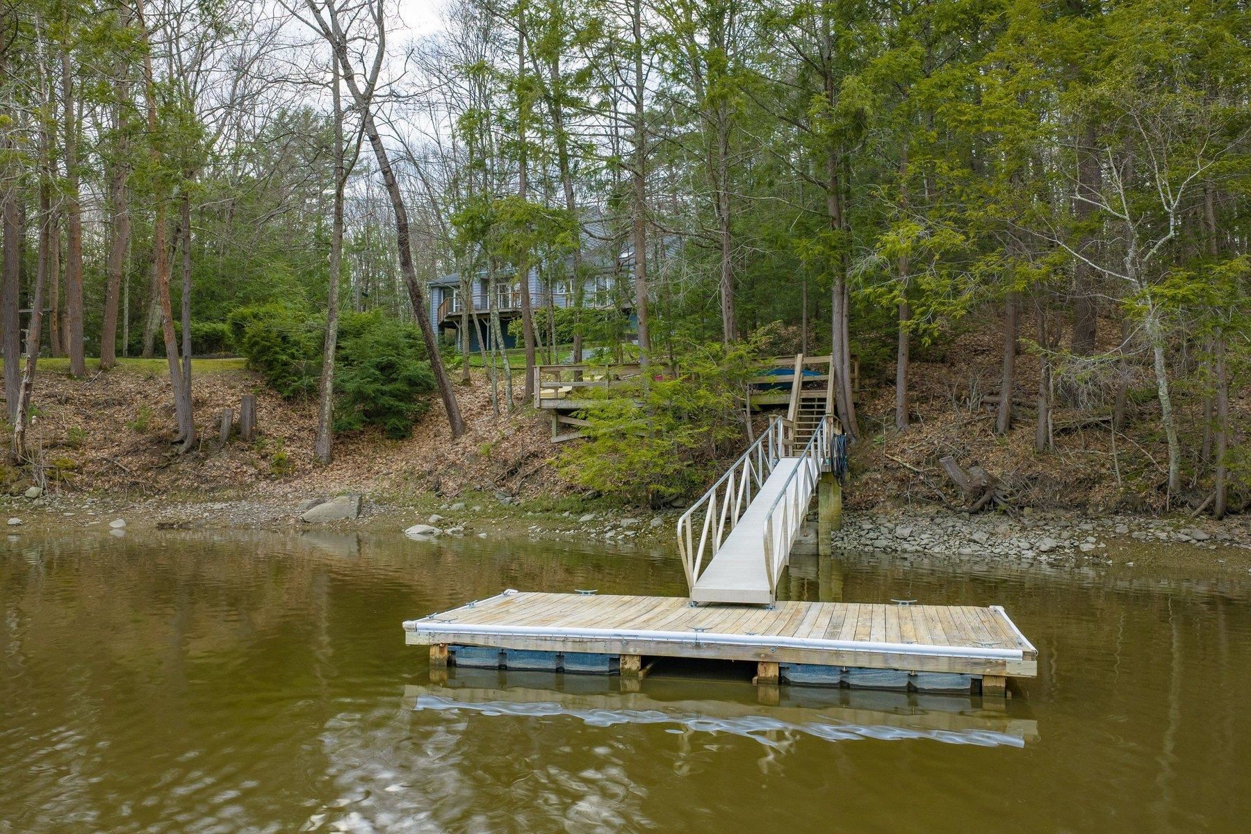 10 Great Cove Drive