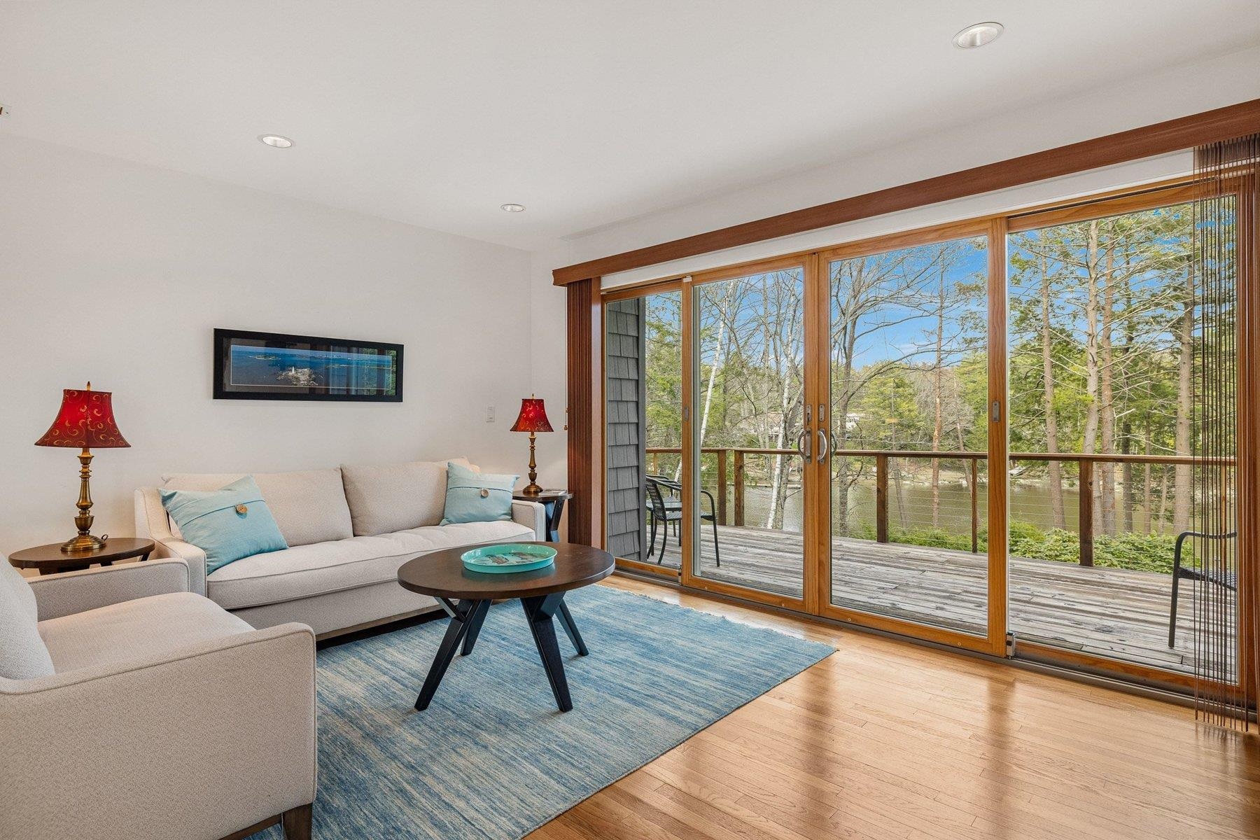 10 Great Cove Drive