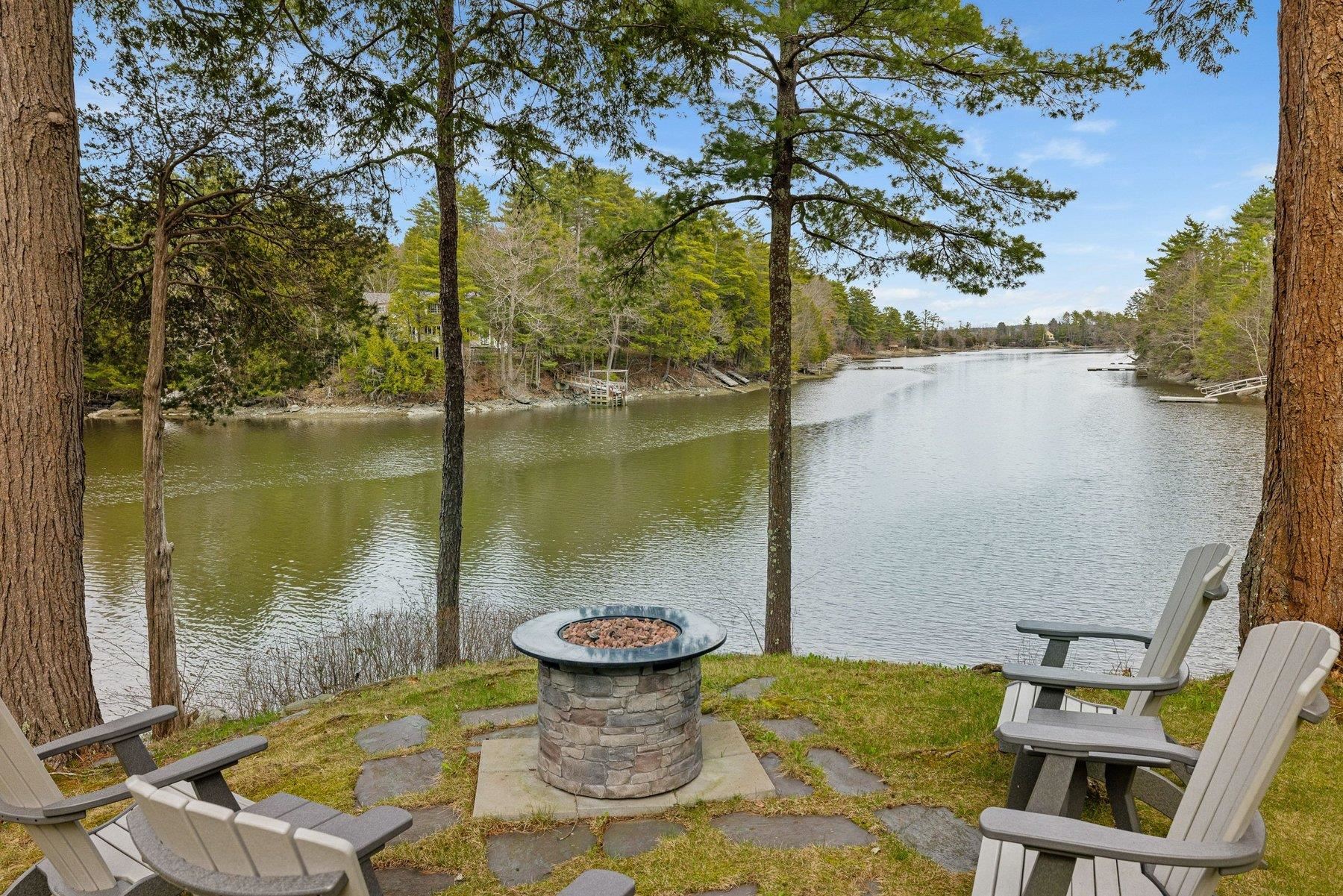 10 Great Cove Drive