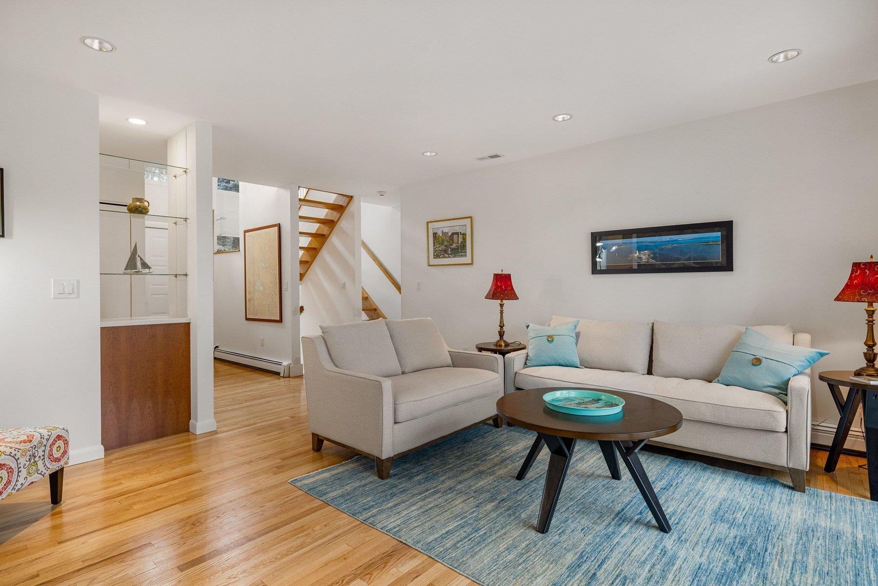 10 Great Cove Drive