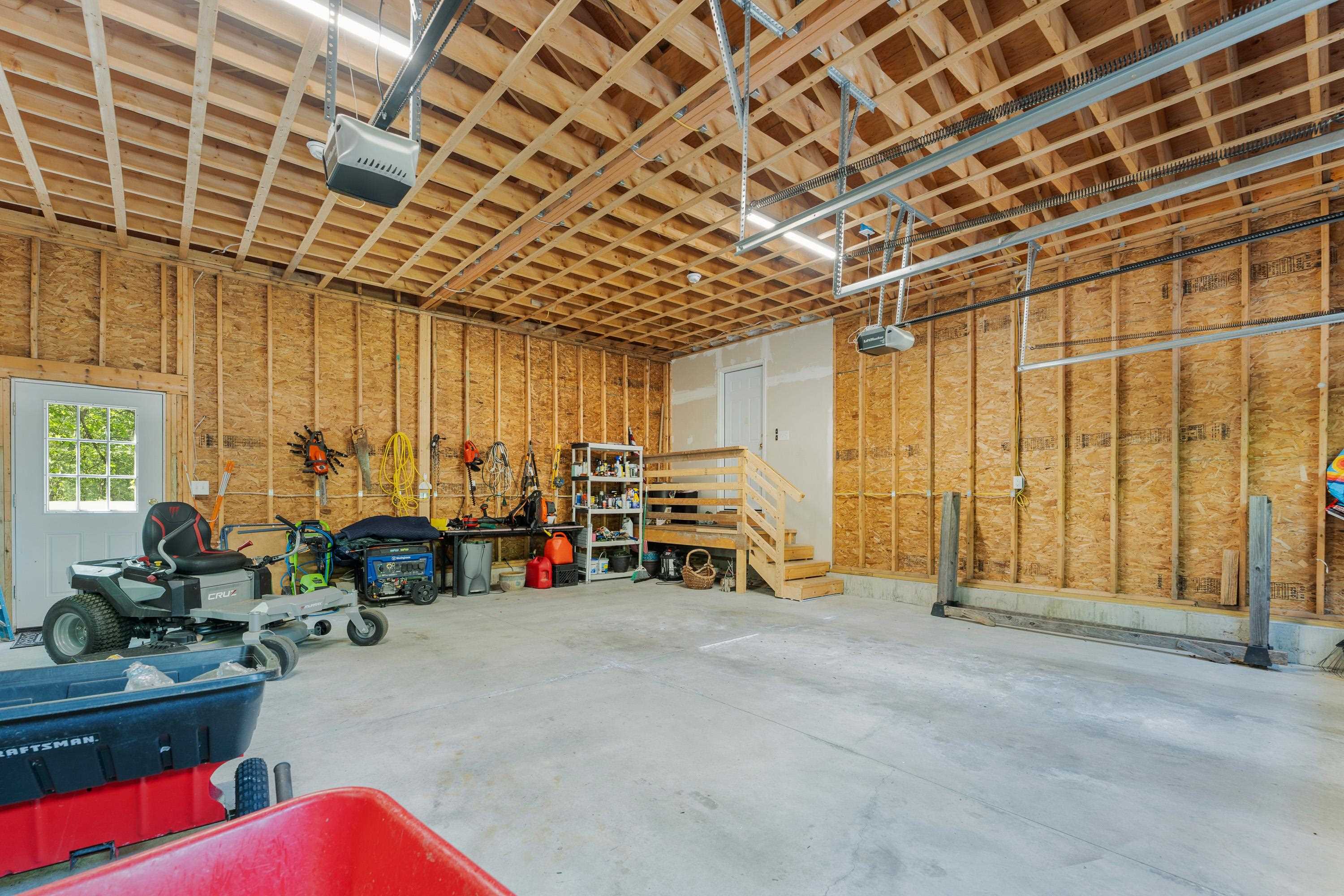 8 Locke Hill Lane