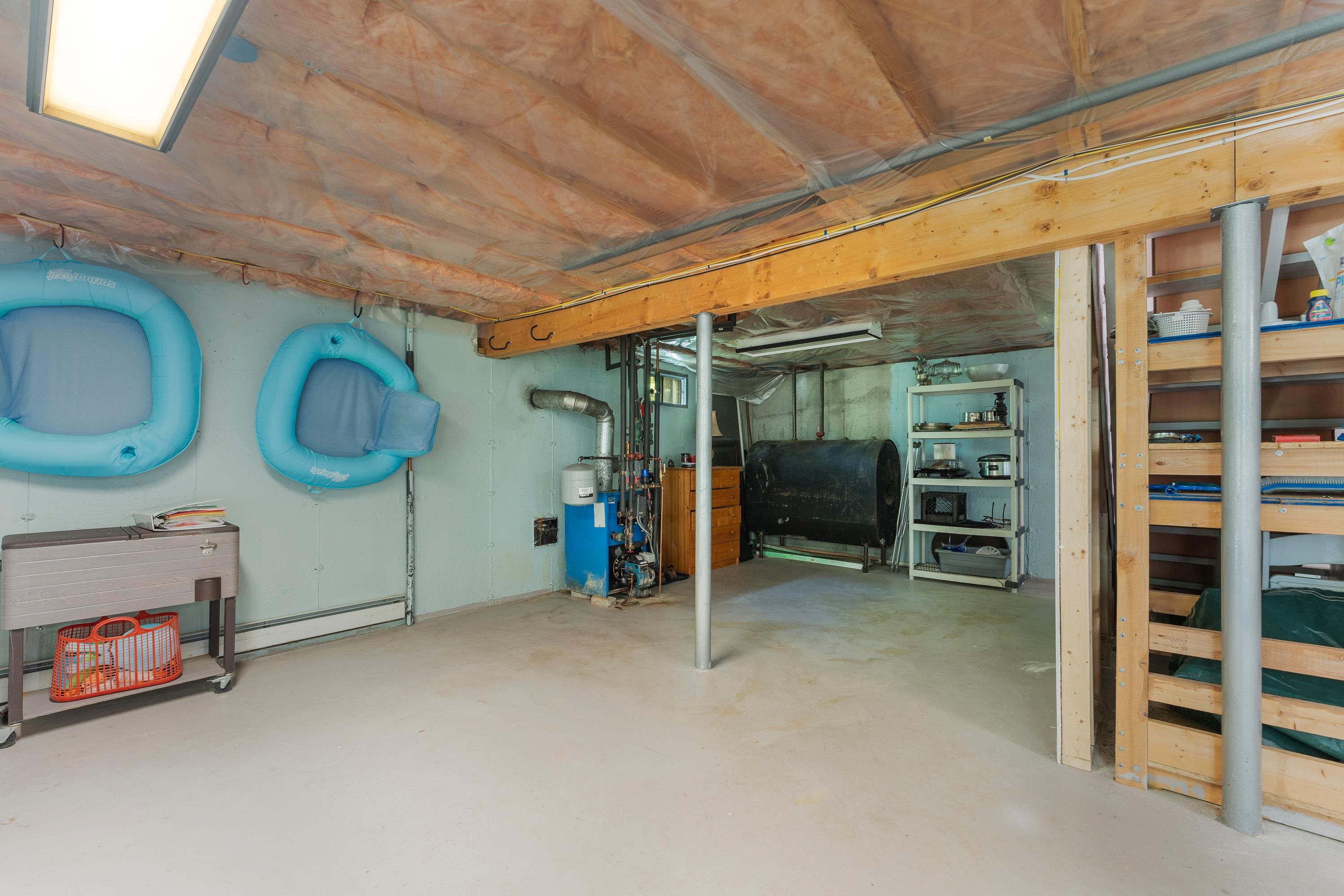 8 Locke Hill Lane