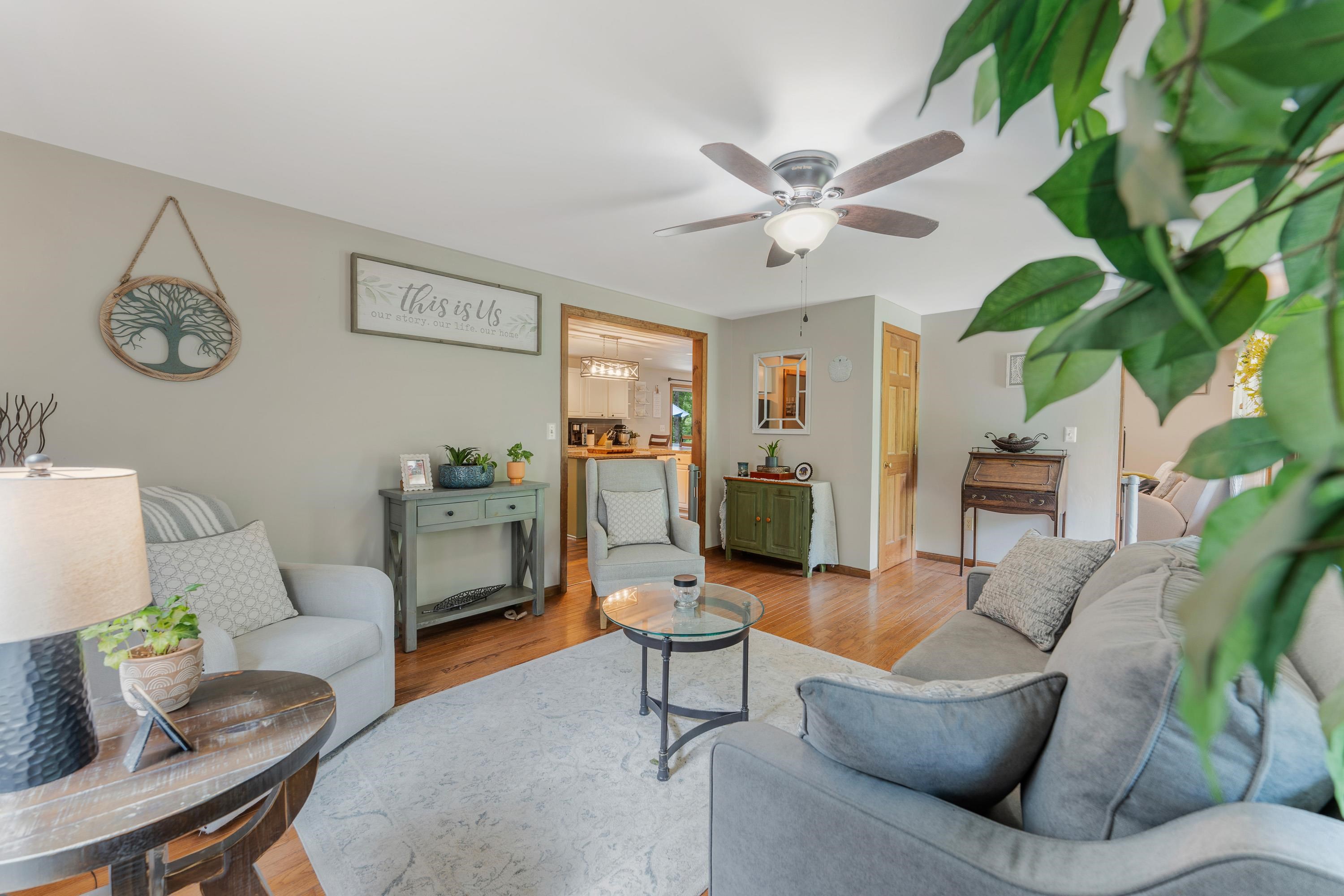 8 Locke Hill Lane