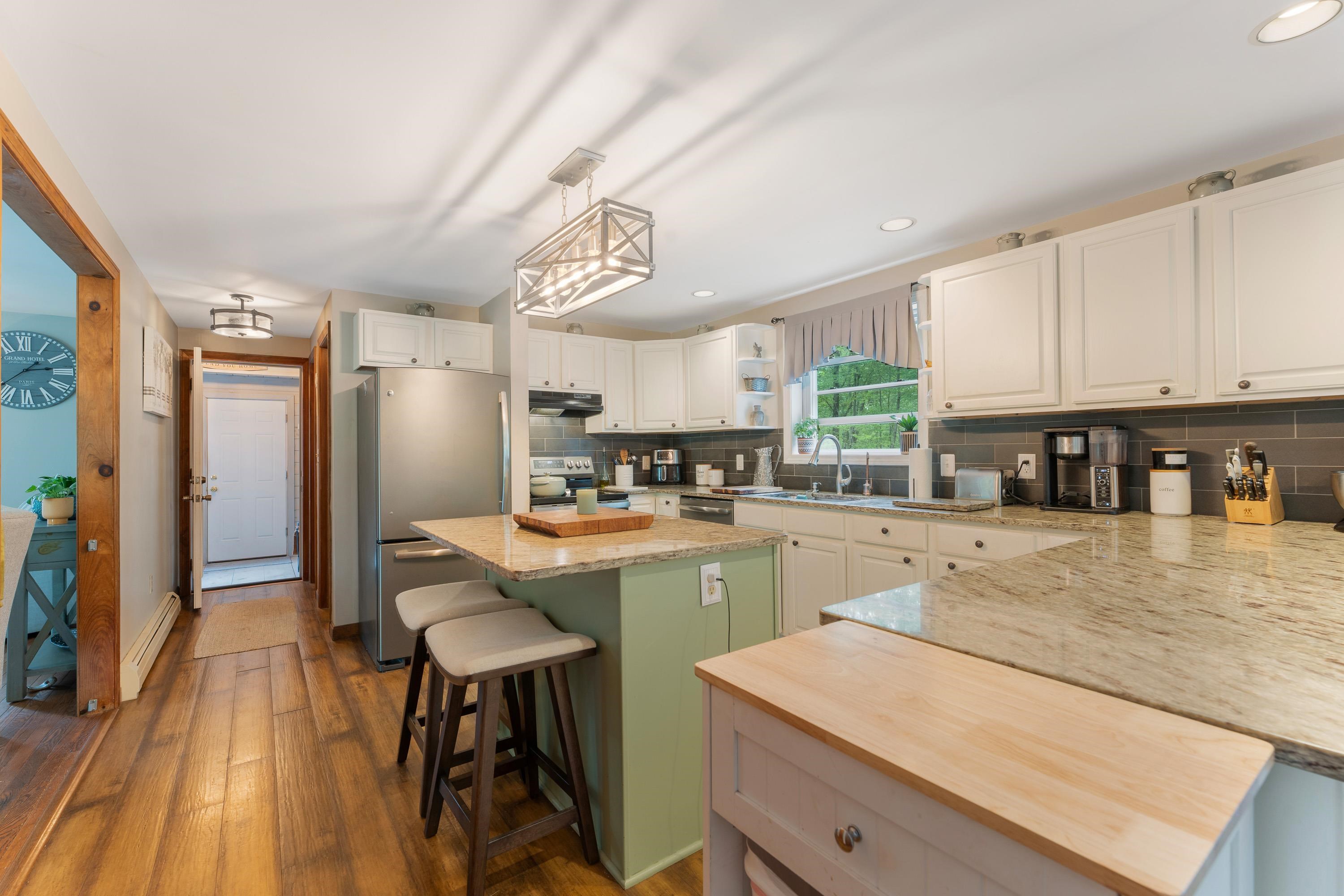 8 Locke Hill Lane
