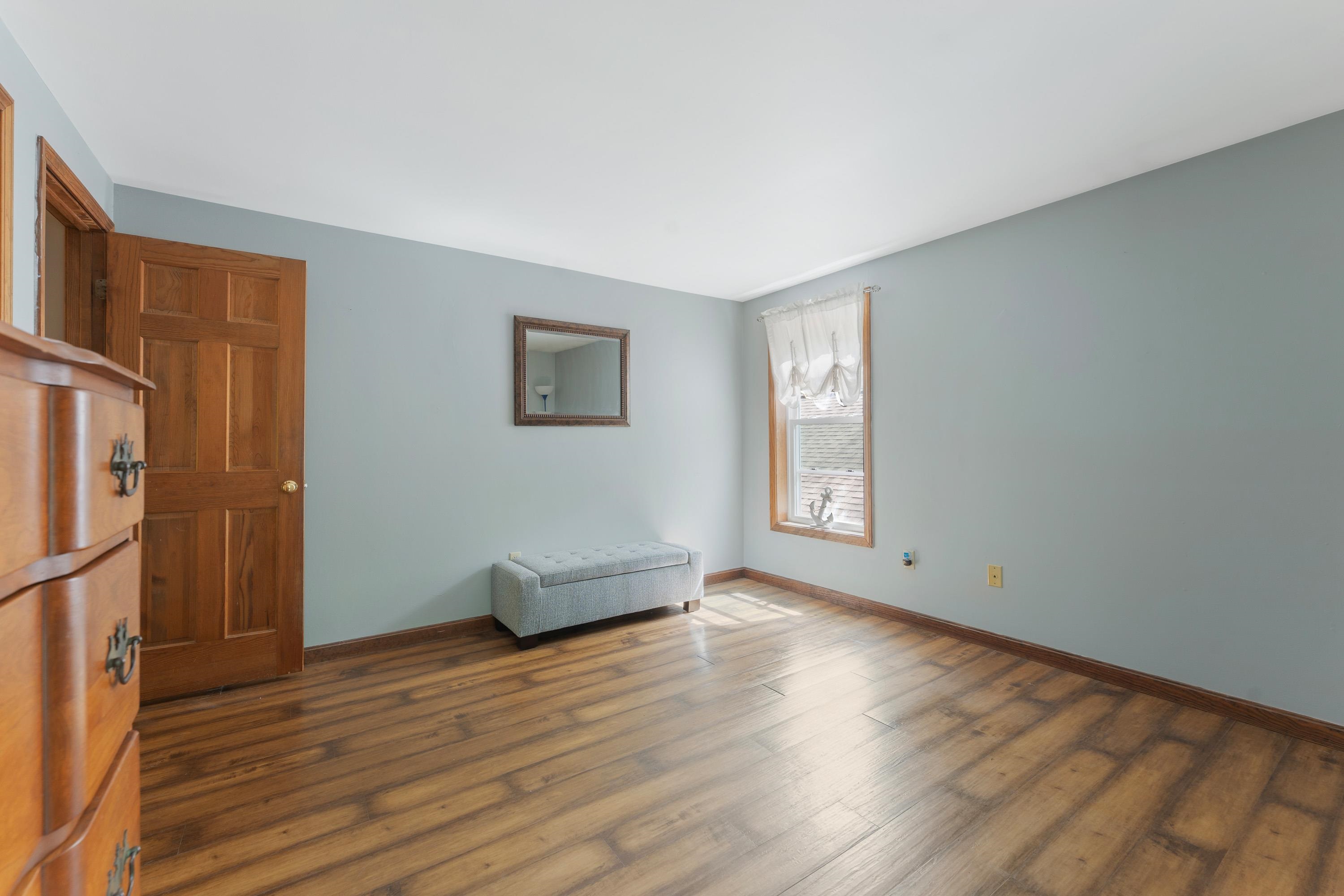8 Locke Hill Lane