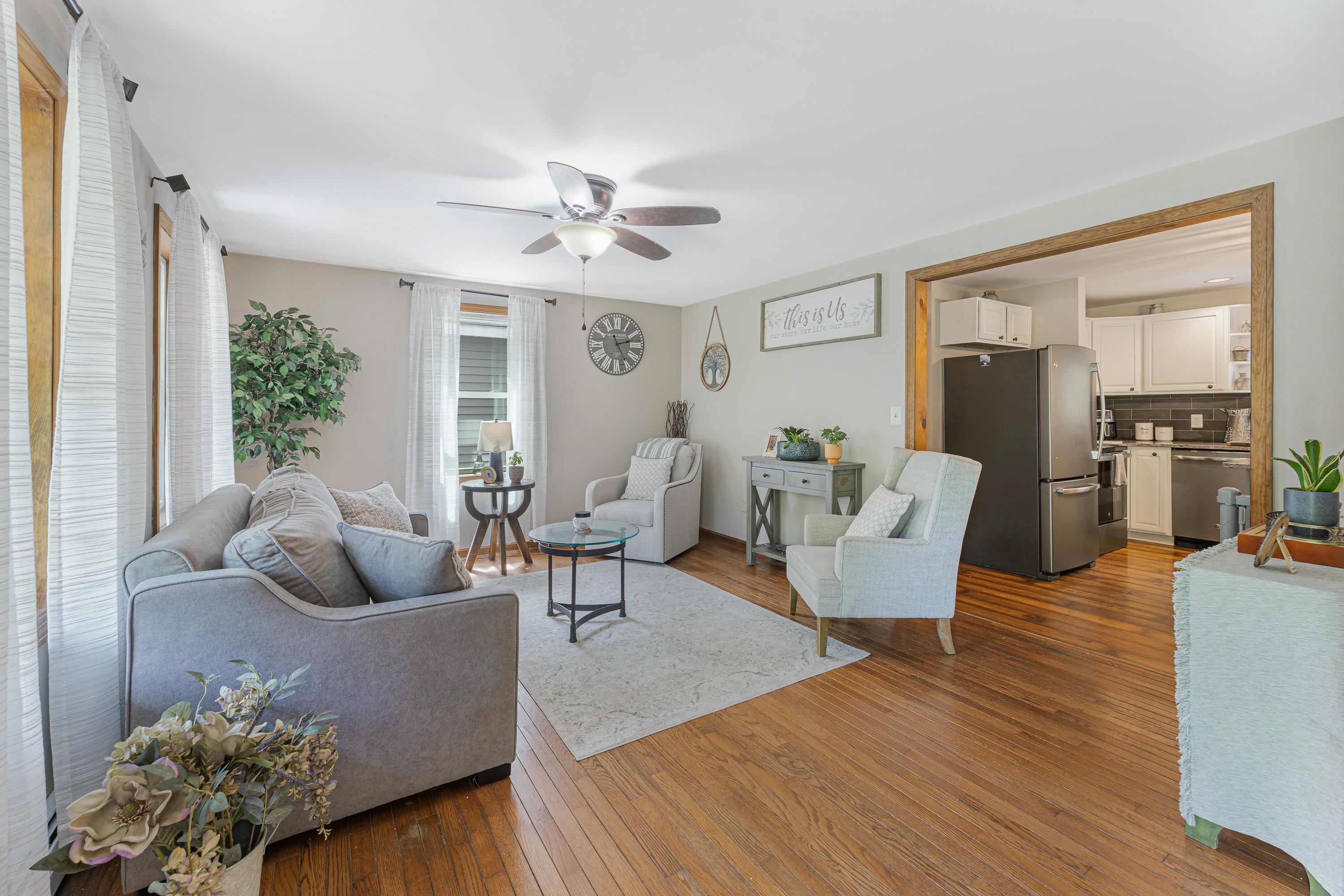 8 Locke Hill Lane
