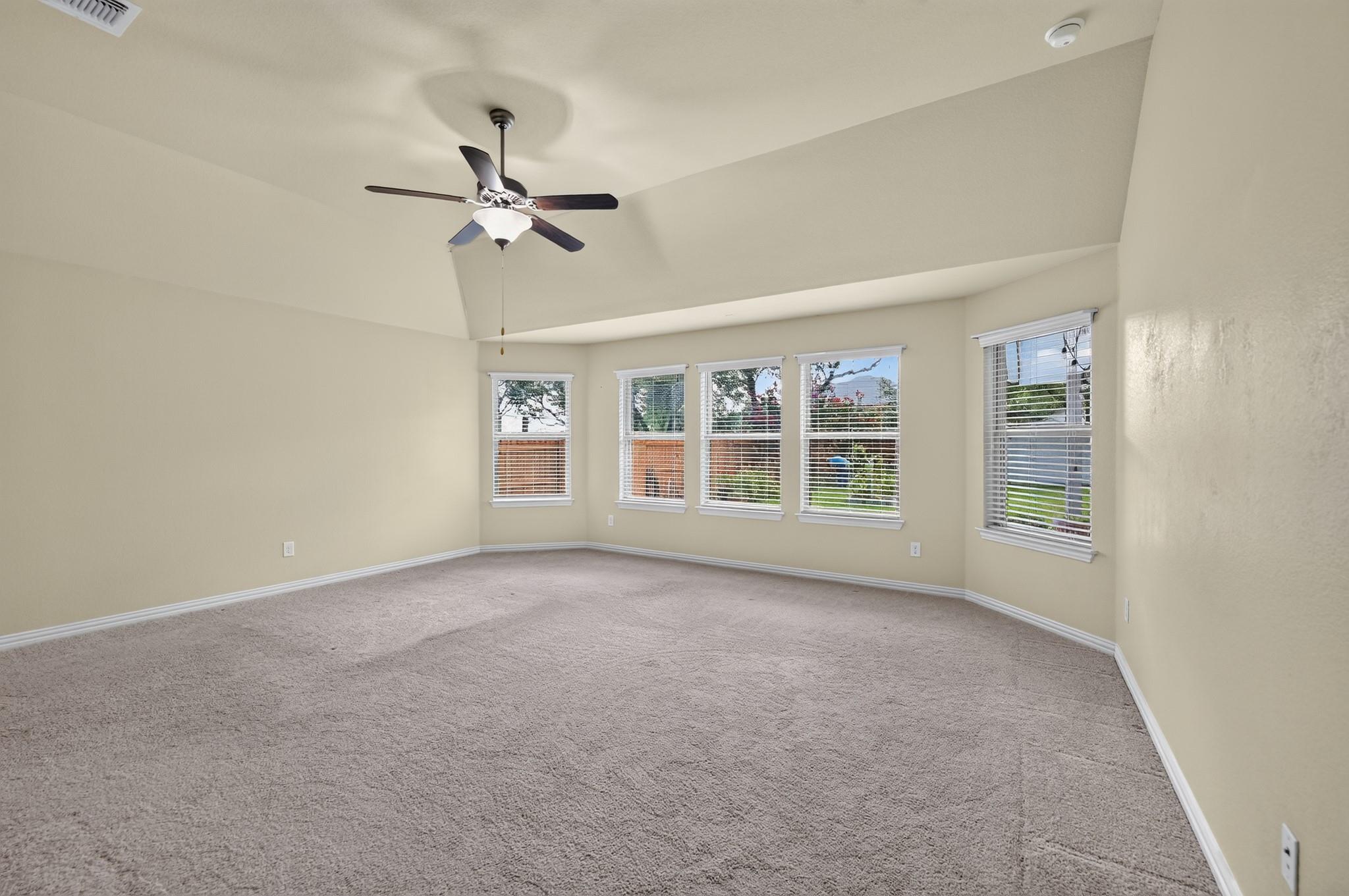 4119 Kingsley Ave