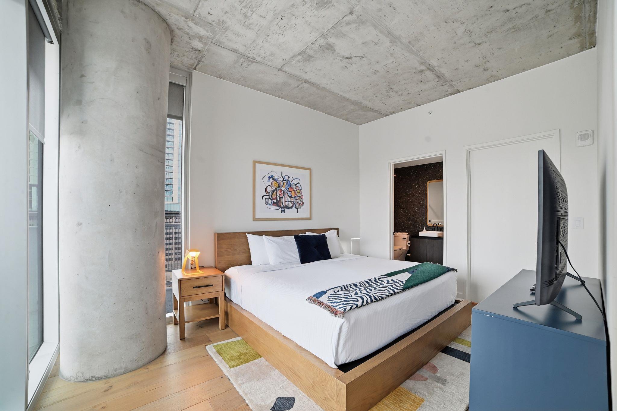 48 East Ave # 1301