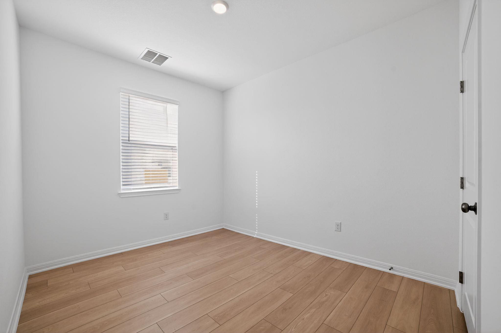 5900 Swedish Farms TER