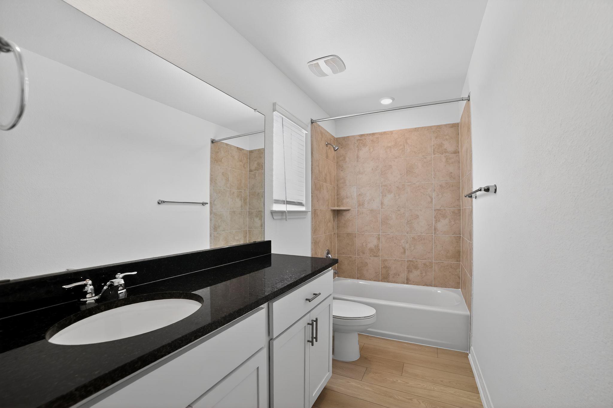 5900 Swedish Farms TER