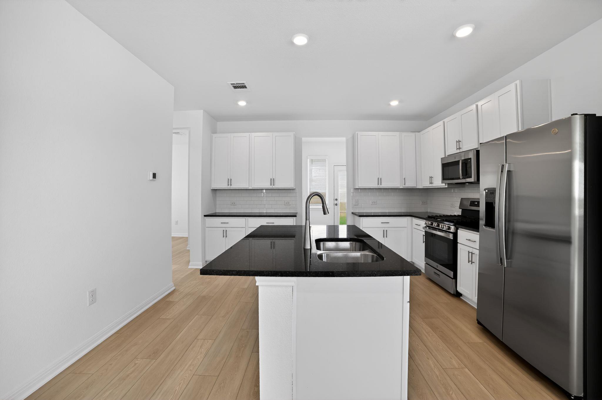 5900 Swedish Farms TER